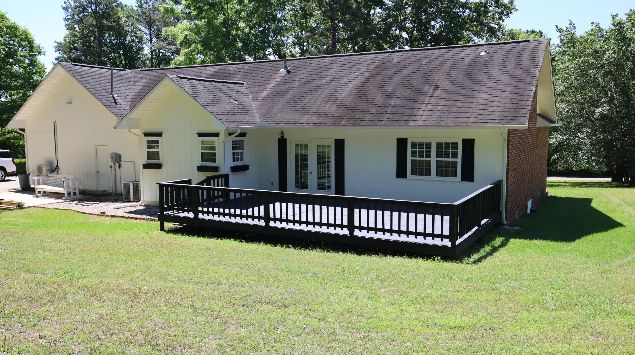 ASHLEY WOODS - Residential