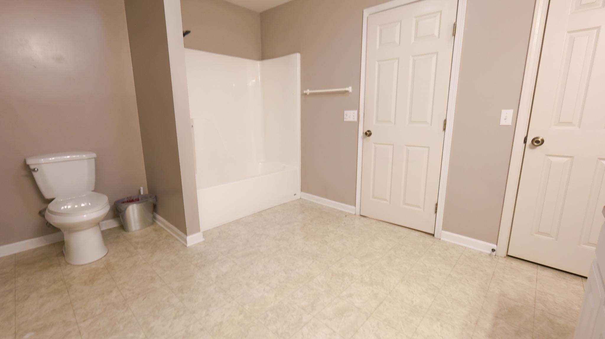 ASHLEY WOODS - Residential