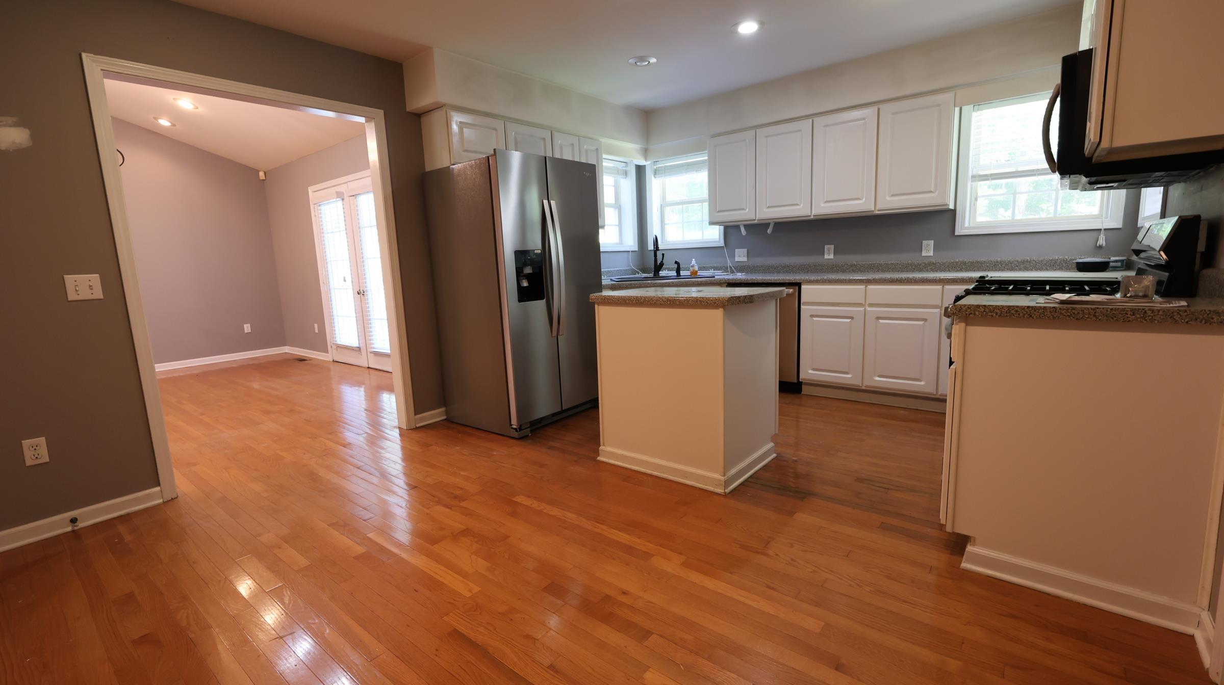 ASHLEY WOODS - Residential