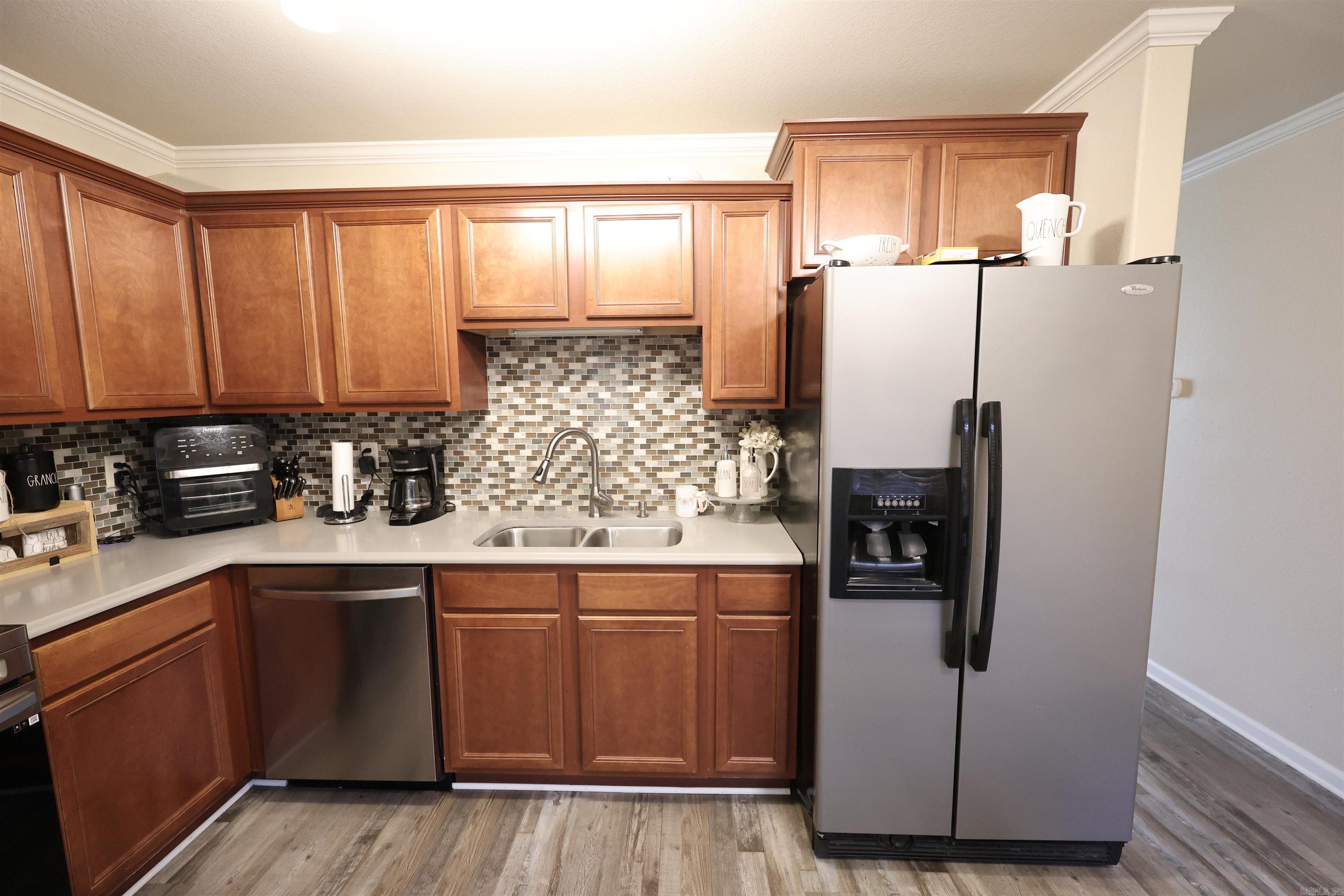 SOUTHERN COMFORT ESTATES - Residential