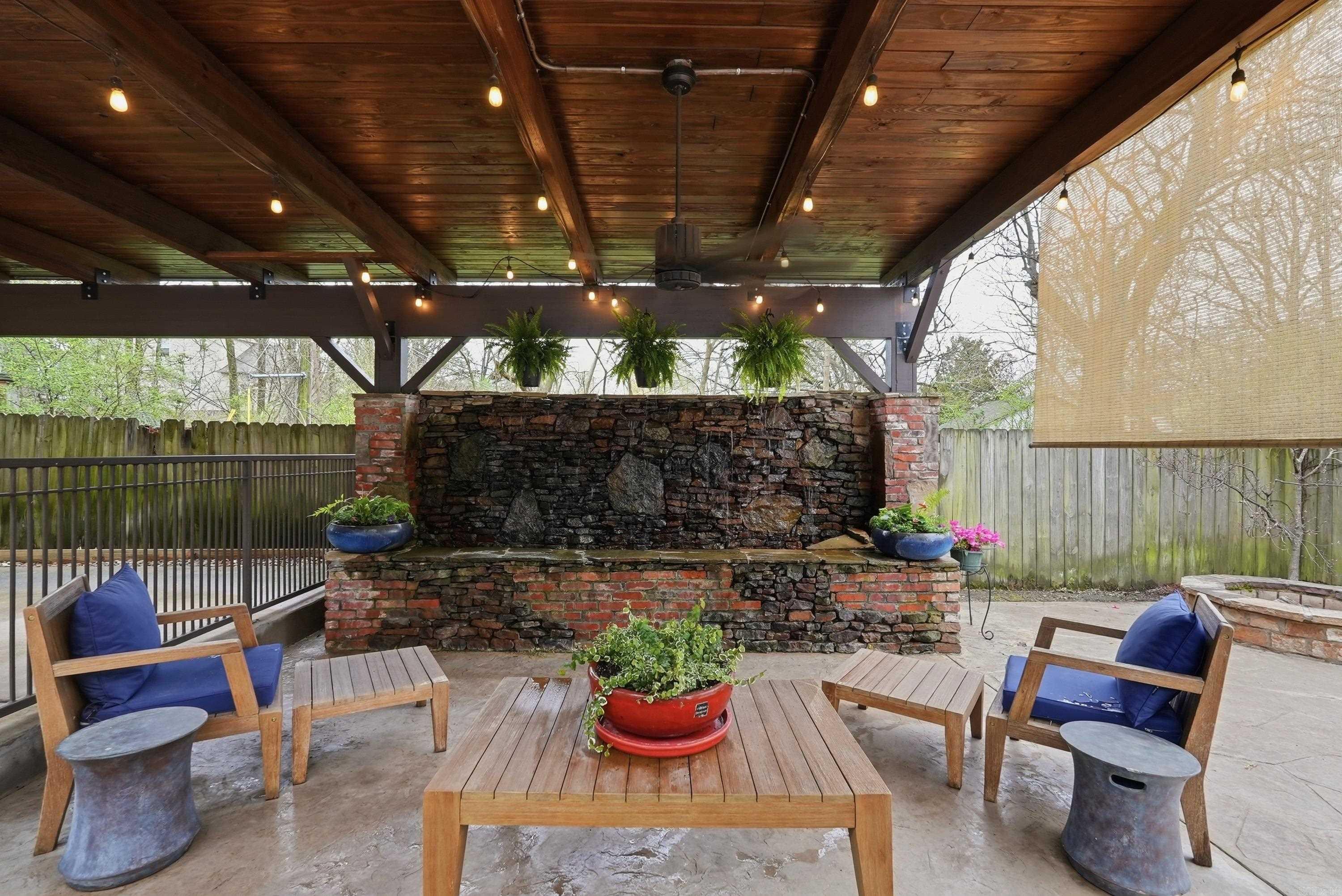 Lincoln Park - Residential