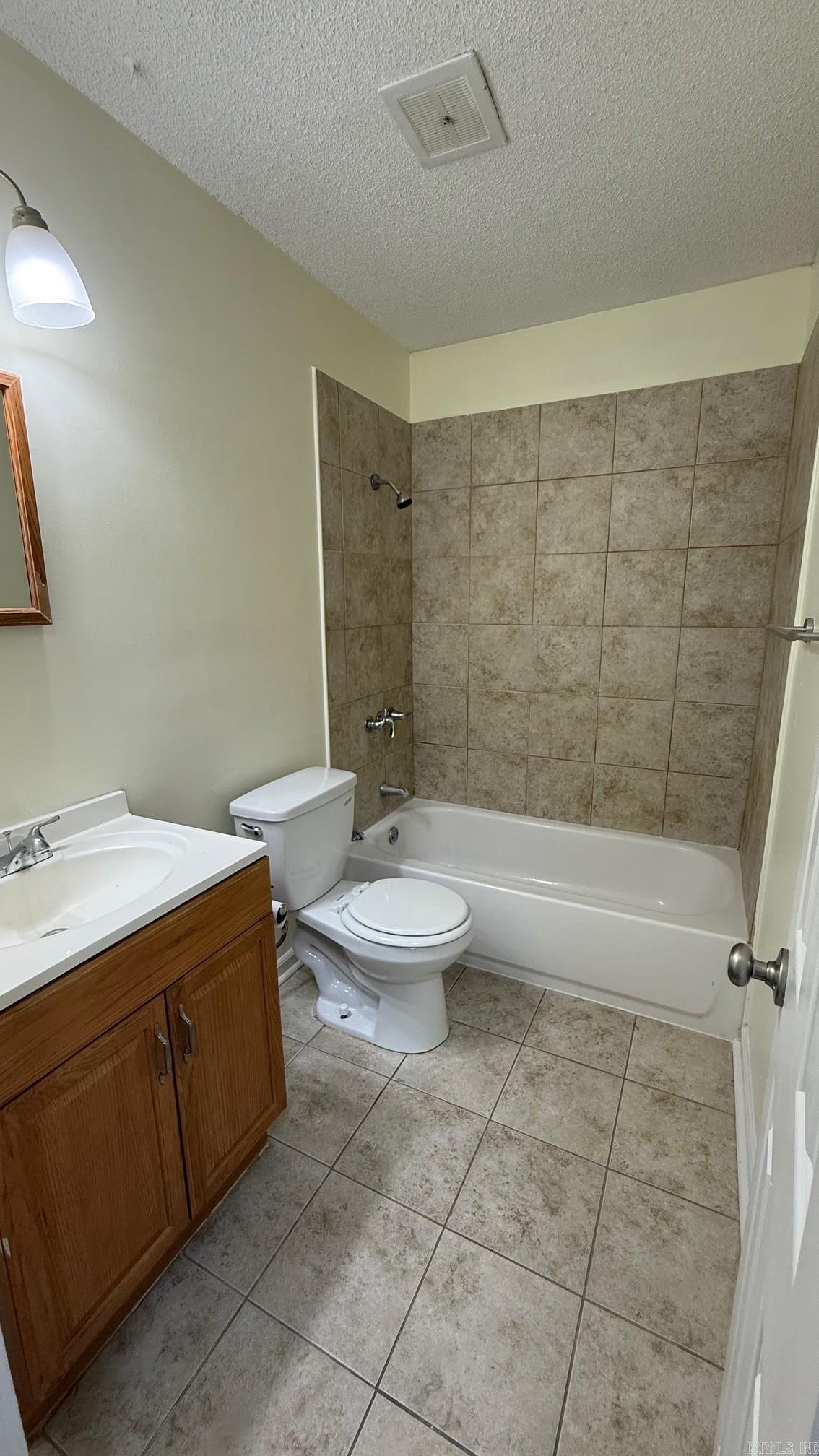 MEADOW LARK - Residential