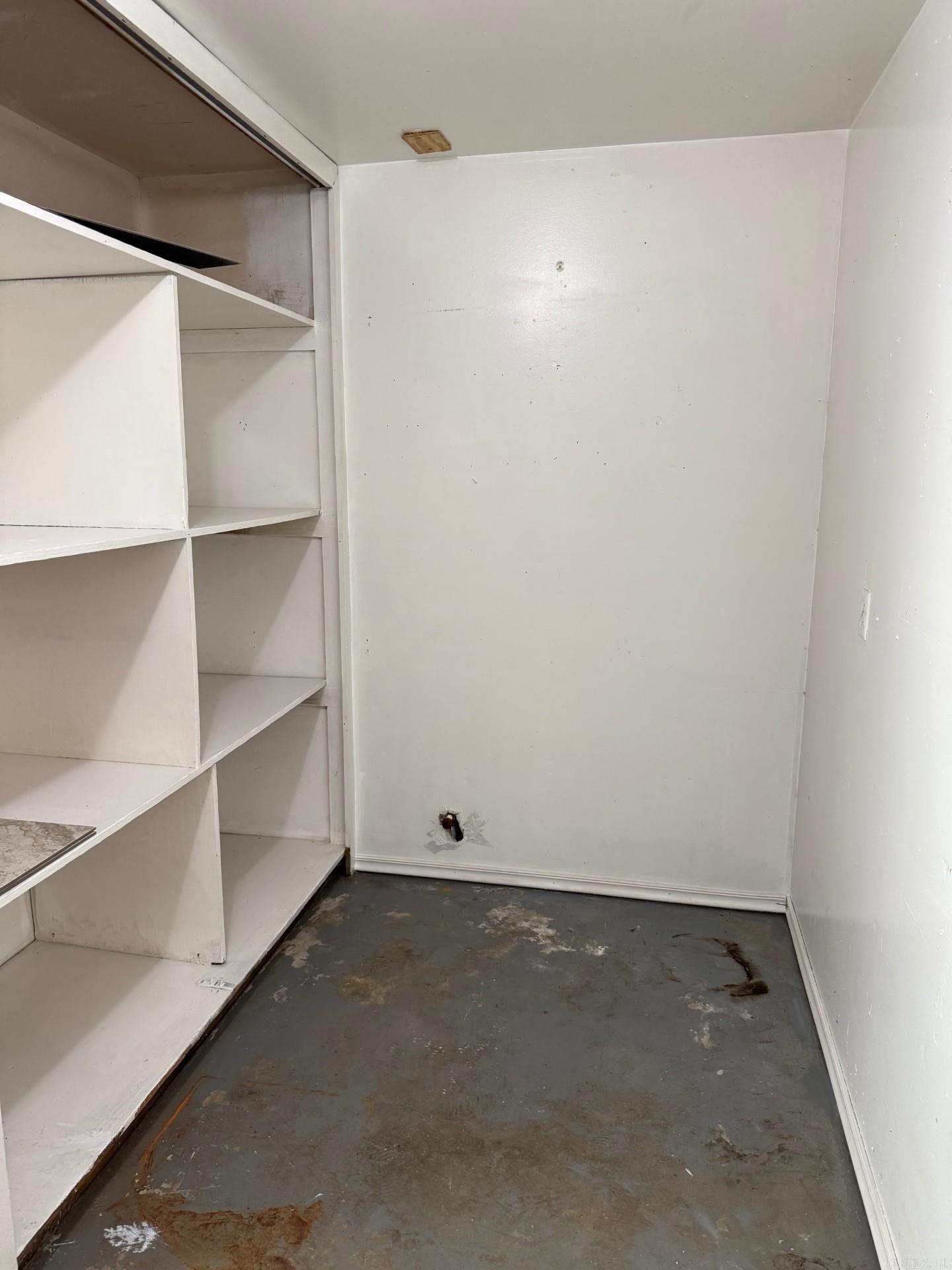 MEADOW LARK - Residential