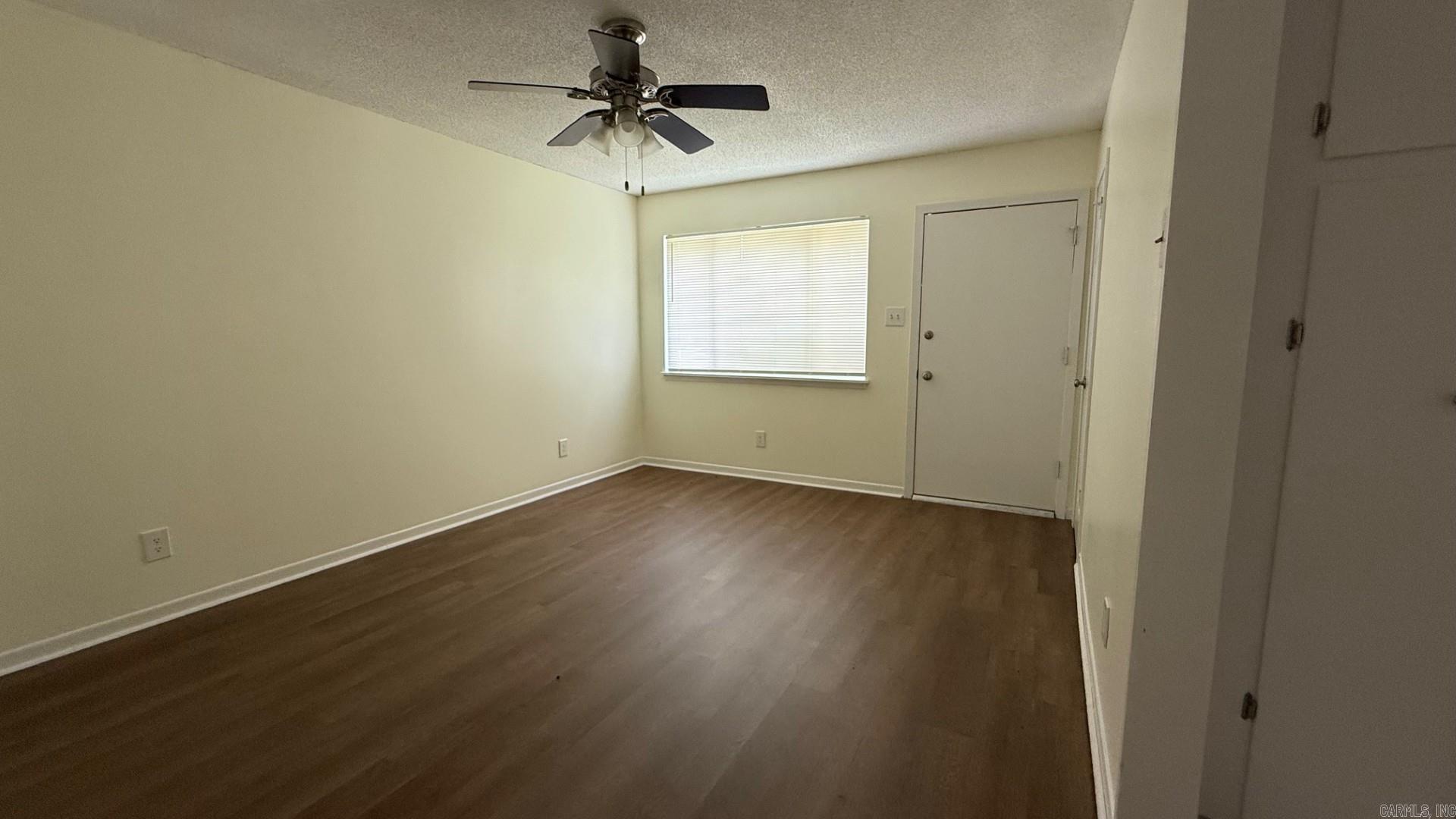 MEADOW LARK - Residential