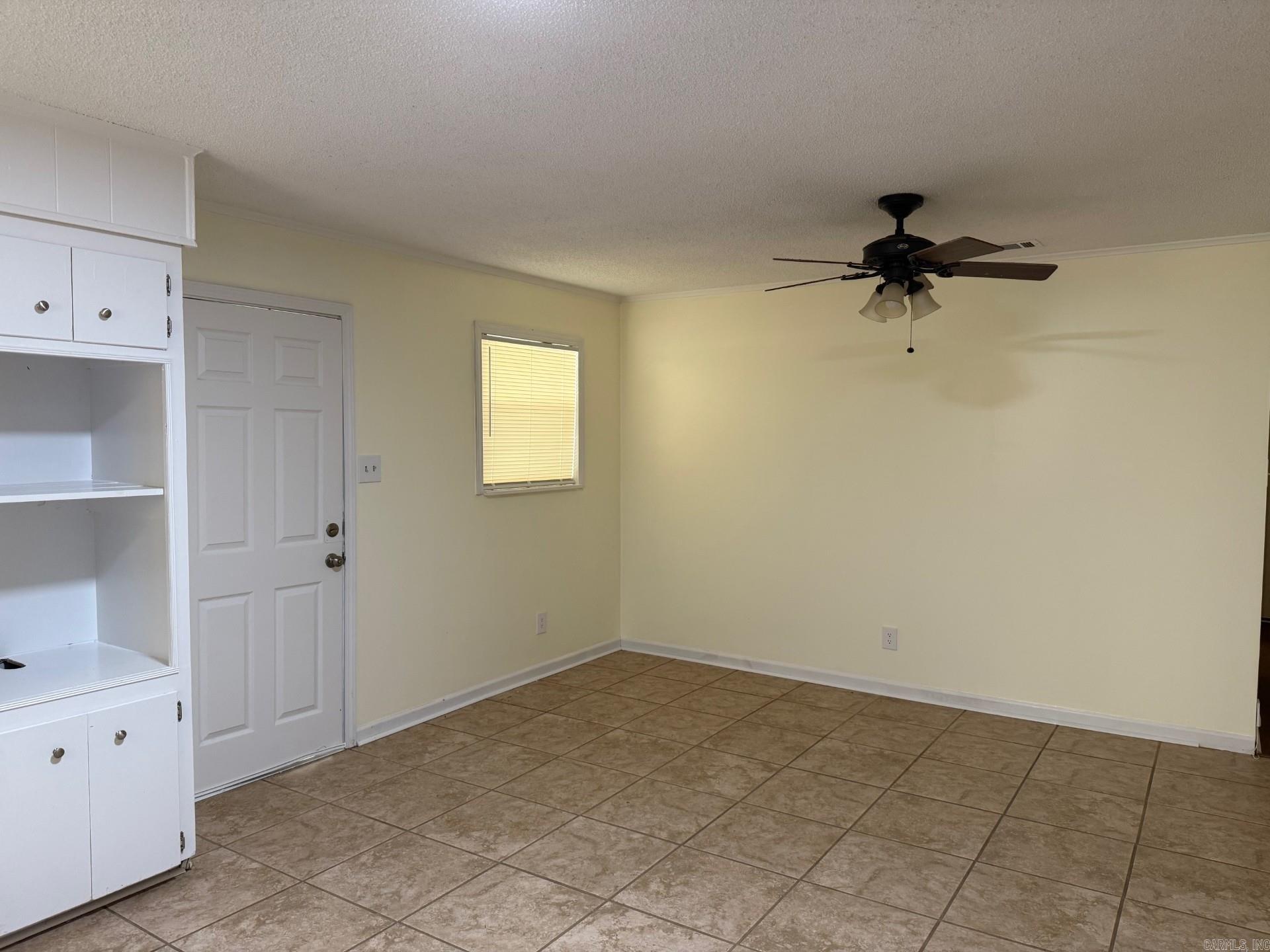 MEADOW LARK - Residential