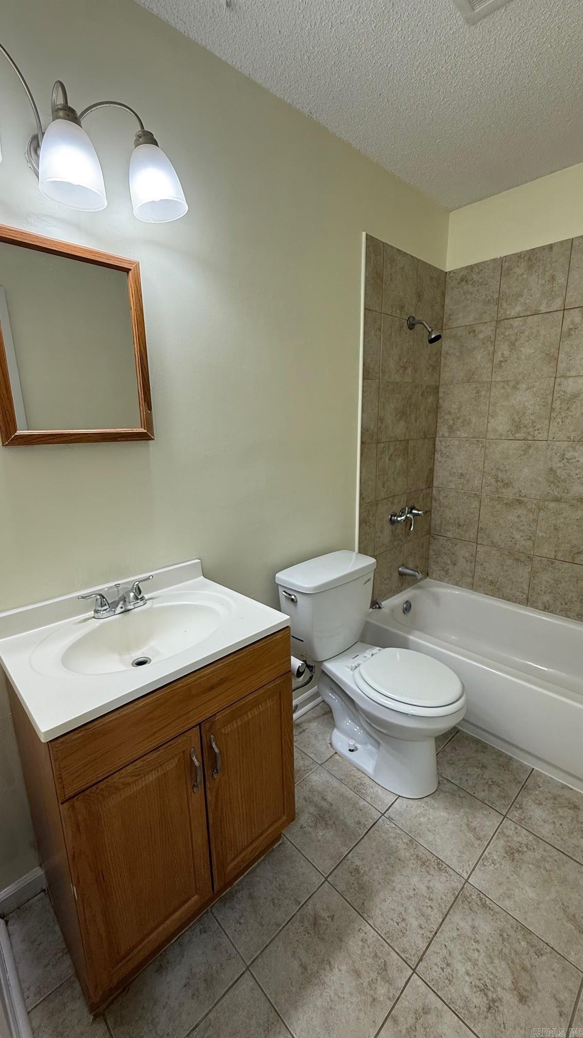 MEADOW LARK - Residential