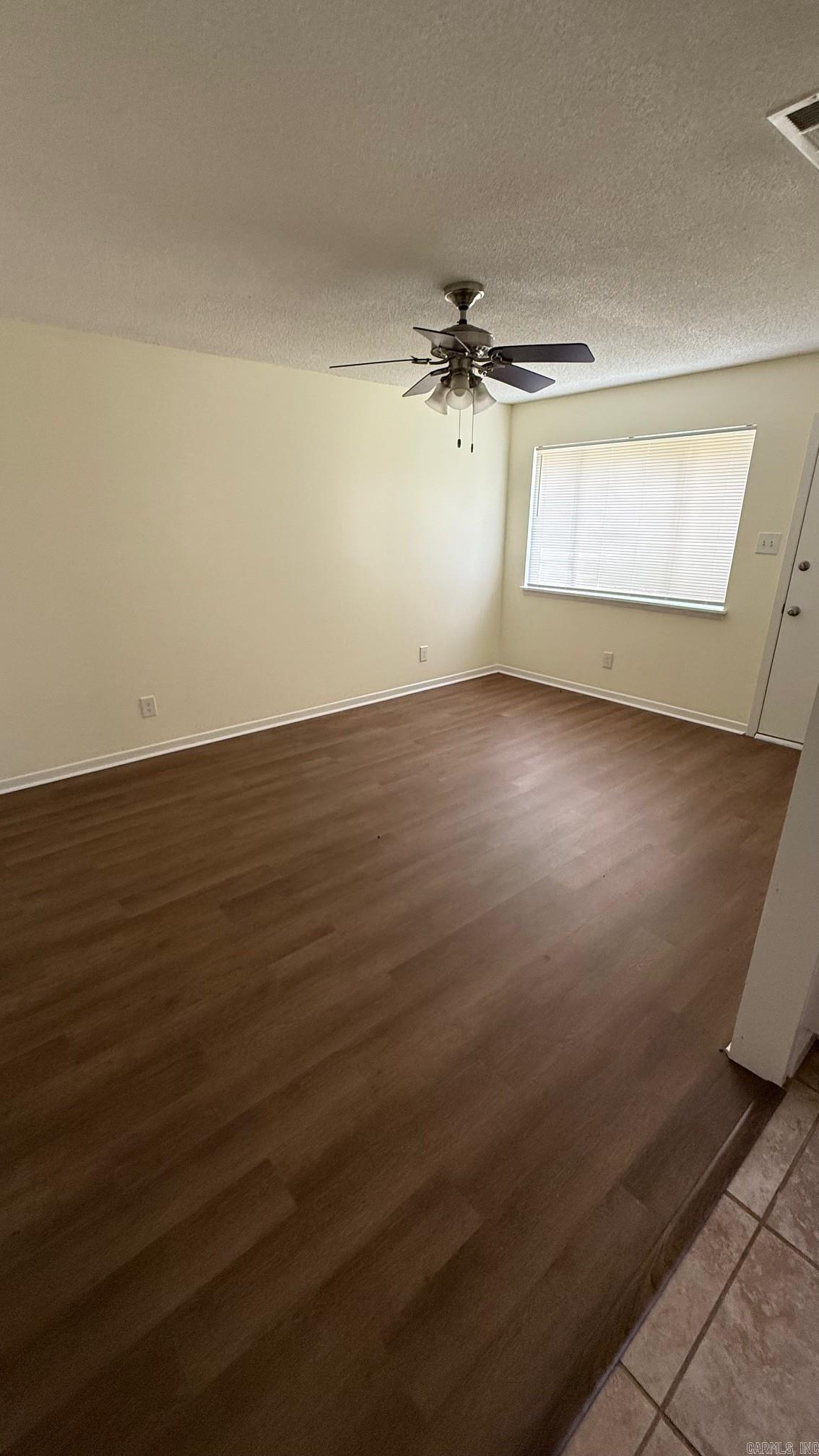 MEADOW LARK - Residential