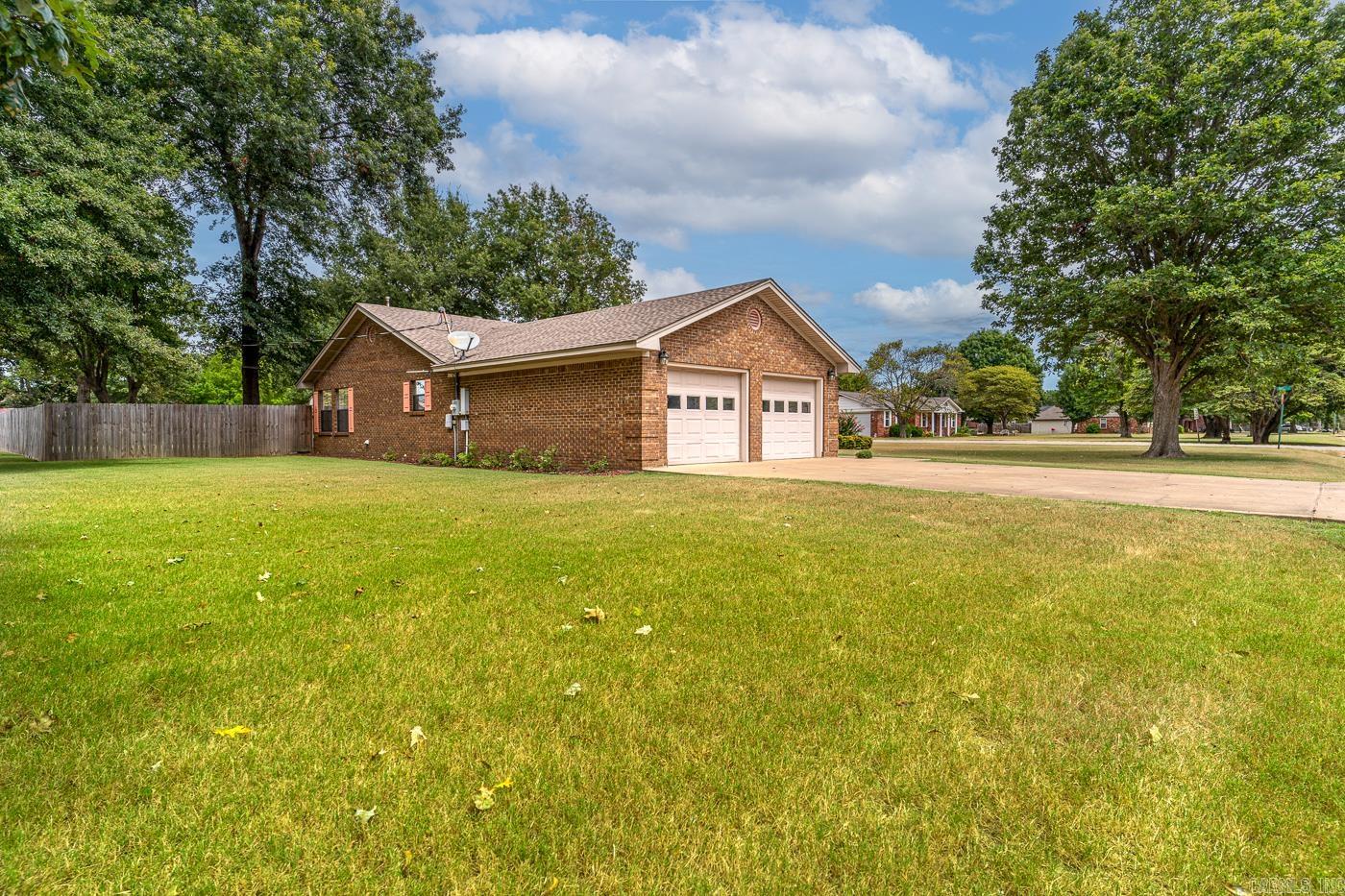 Pyland - Residential