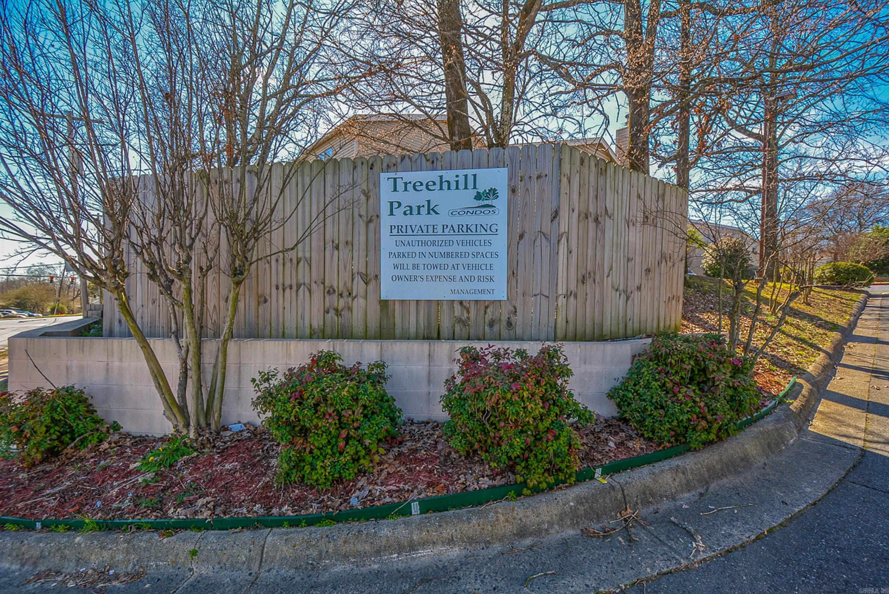 TREEHILL PARK - Residential