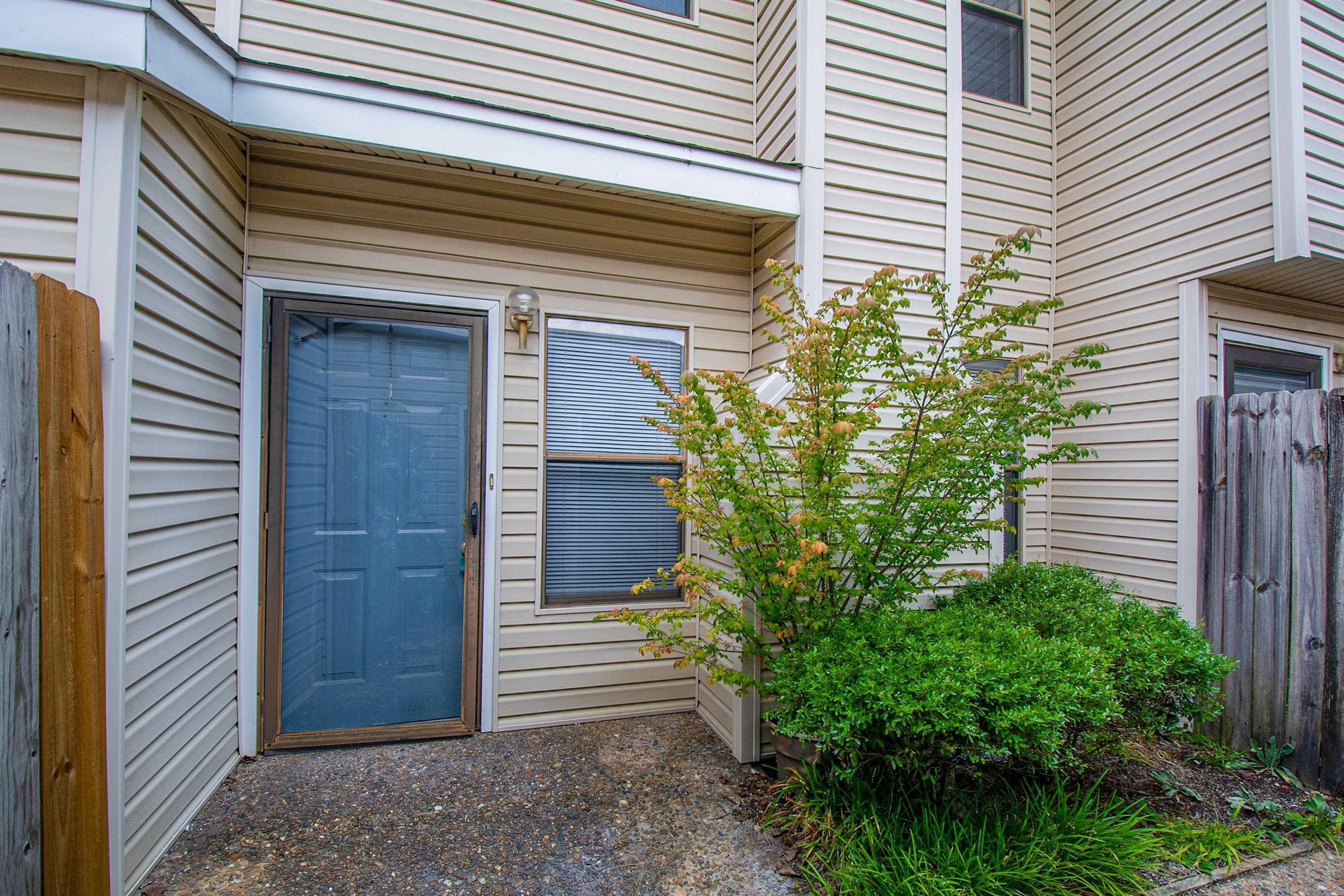 TREEHILL PARK - Residential