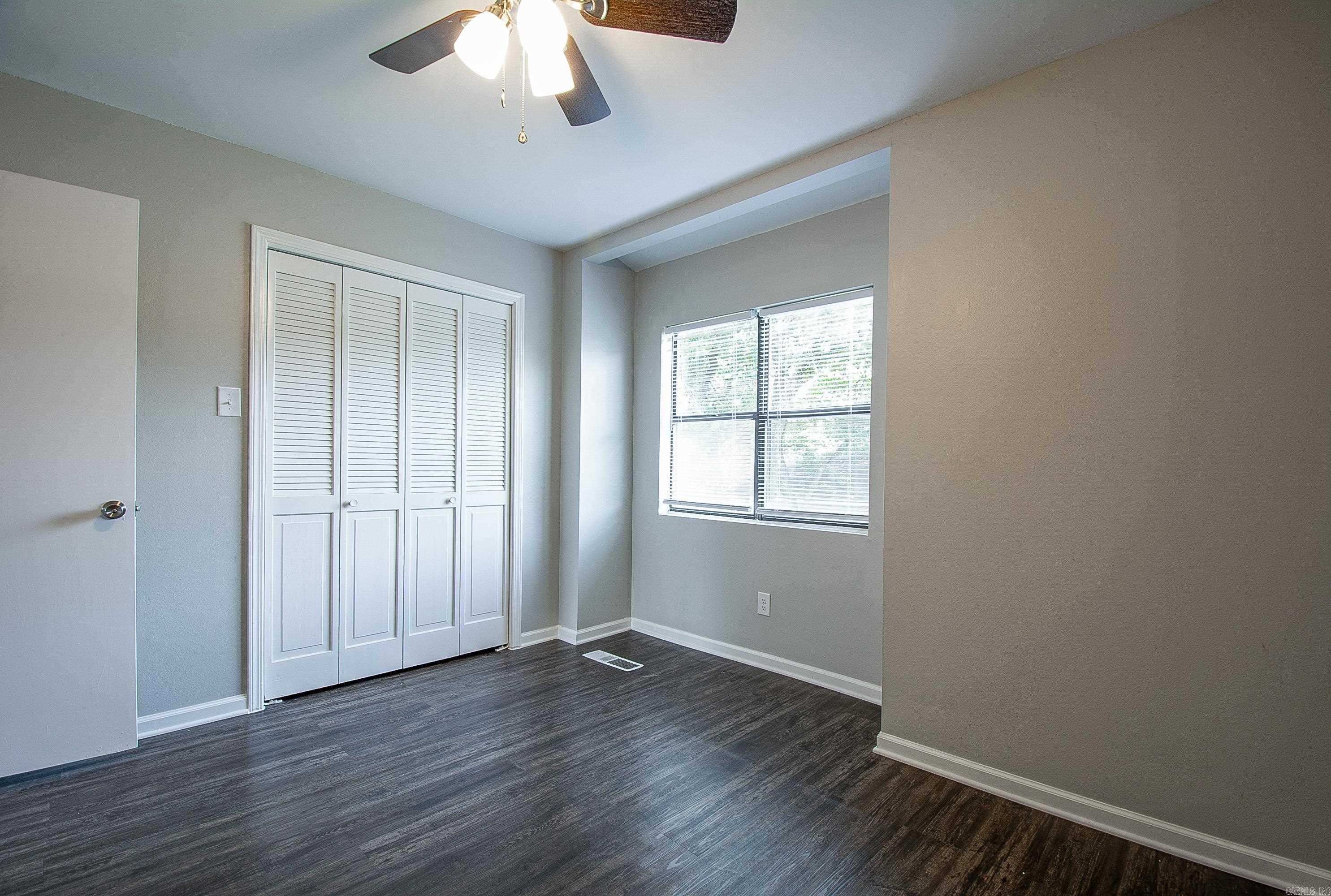 TREEHILL PARK - Residential