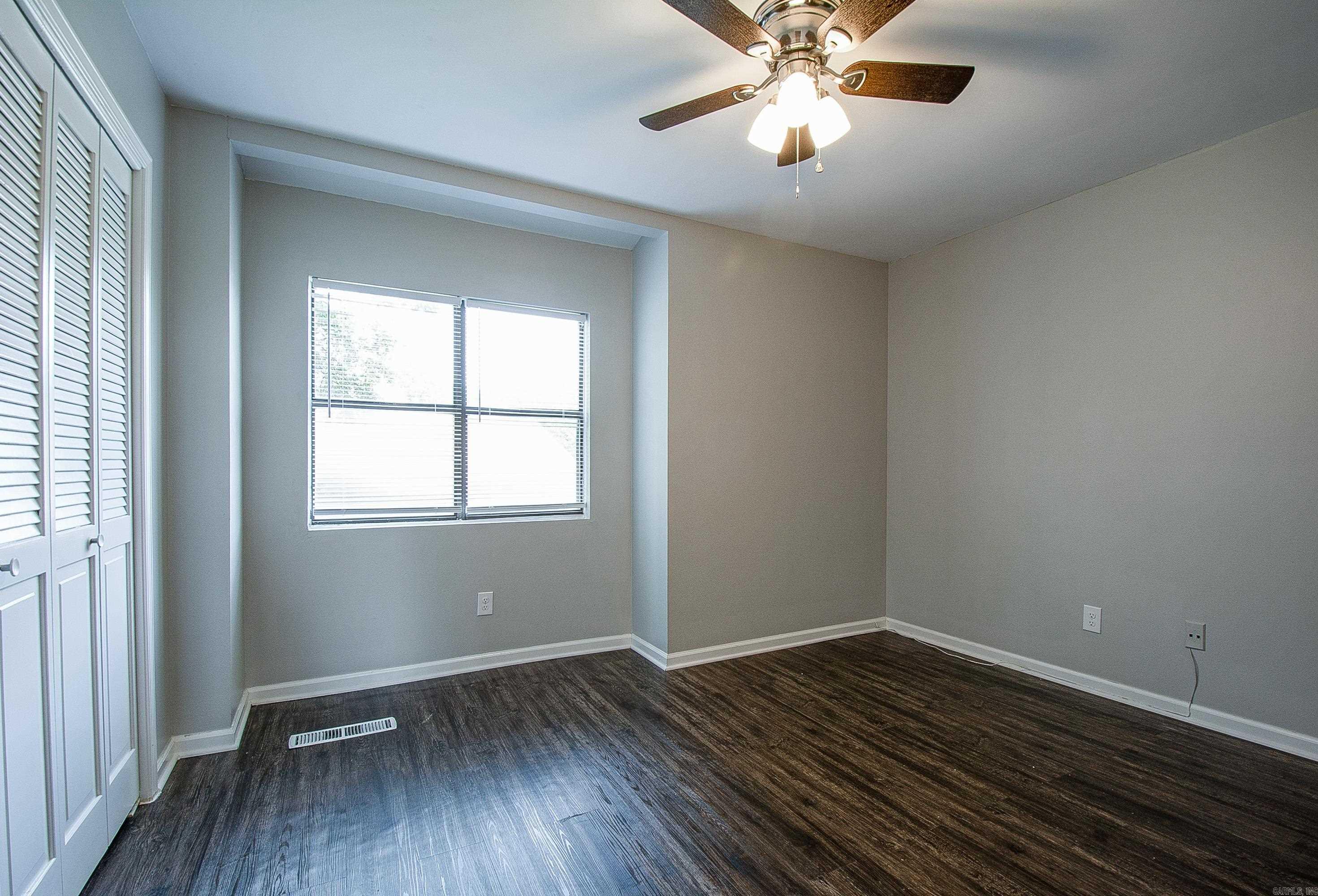 TREEHILL PARK - Residential