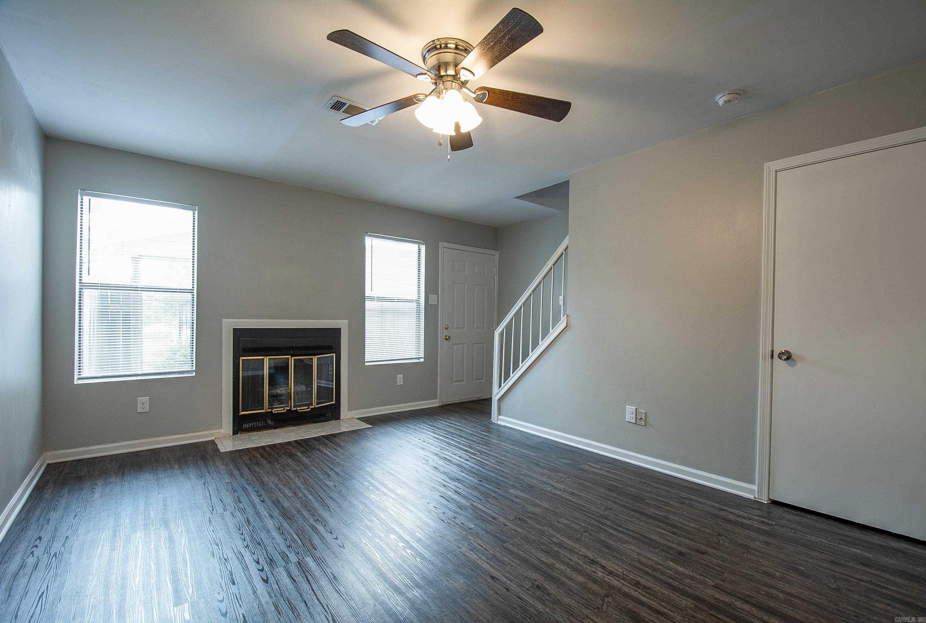 TREEHILL PARK - Residential