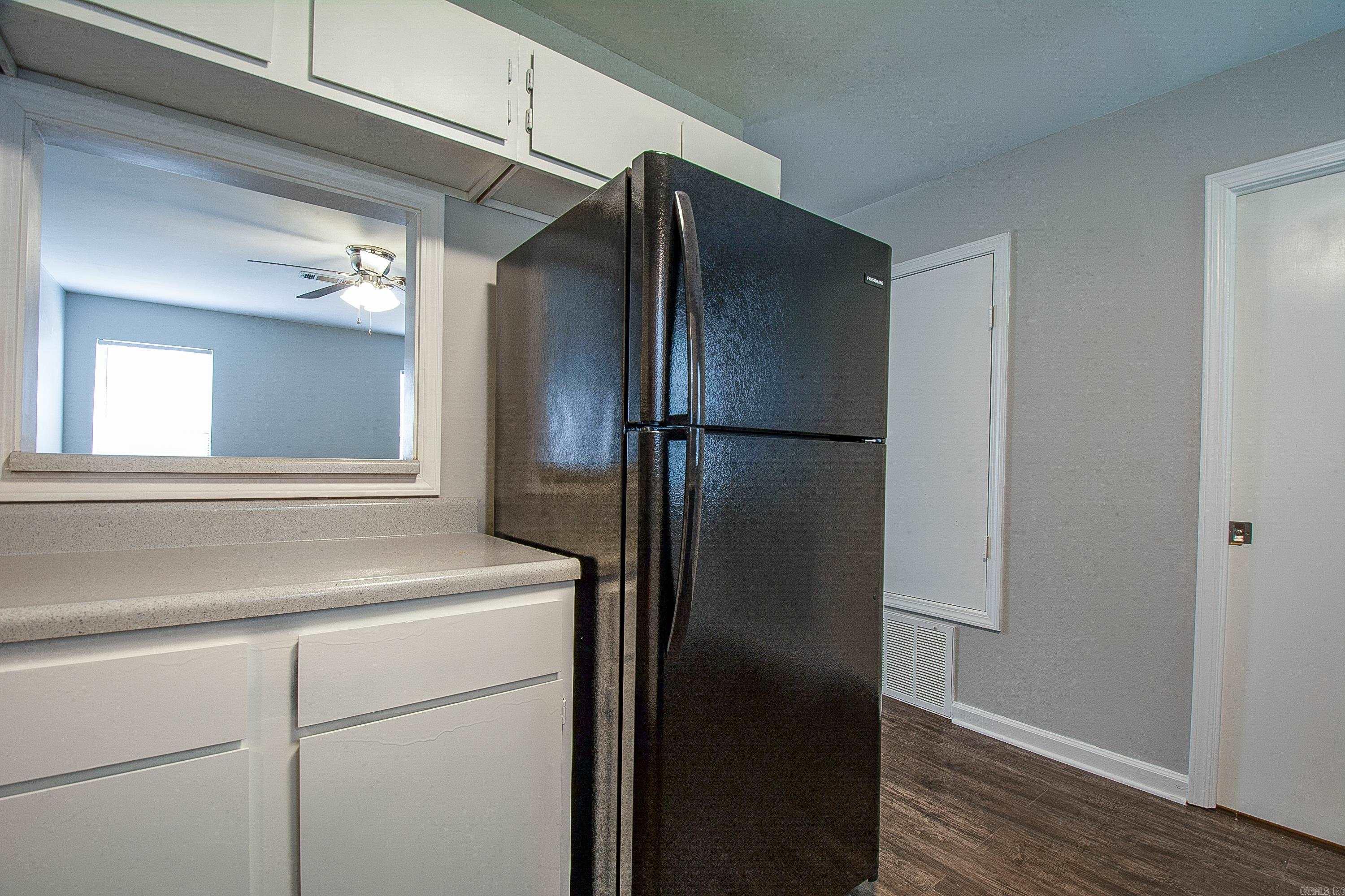 TREEHILL PARK - Residential