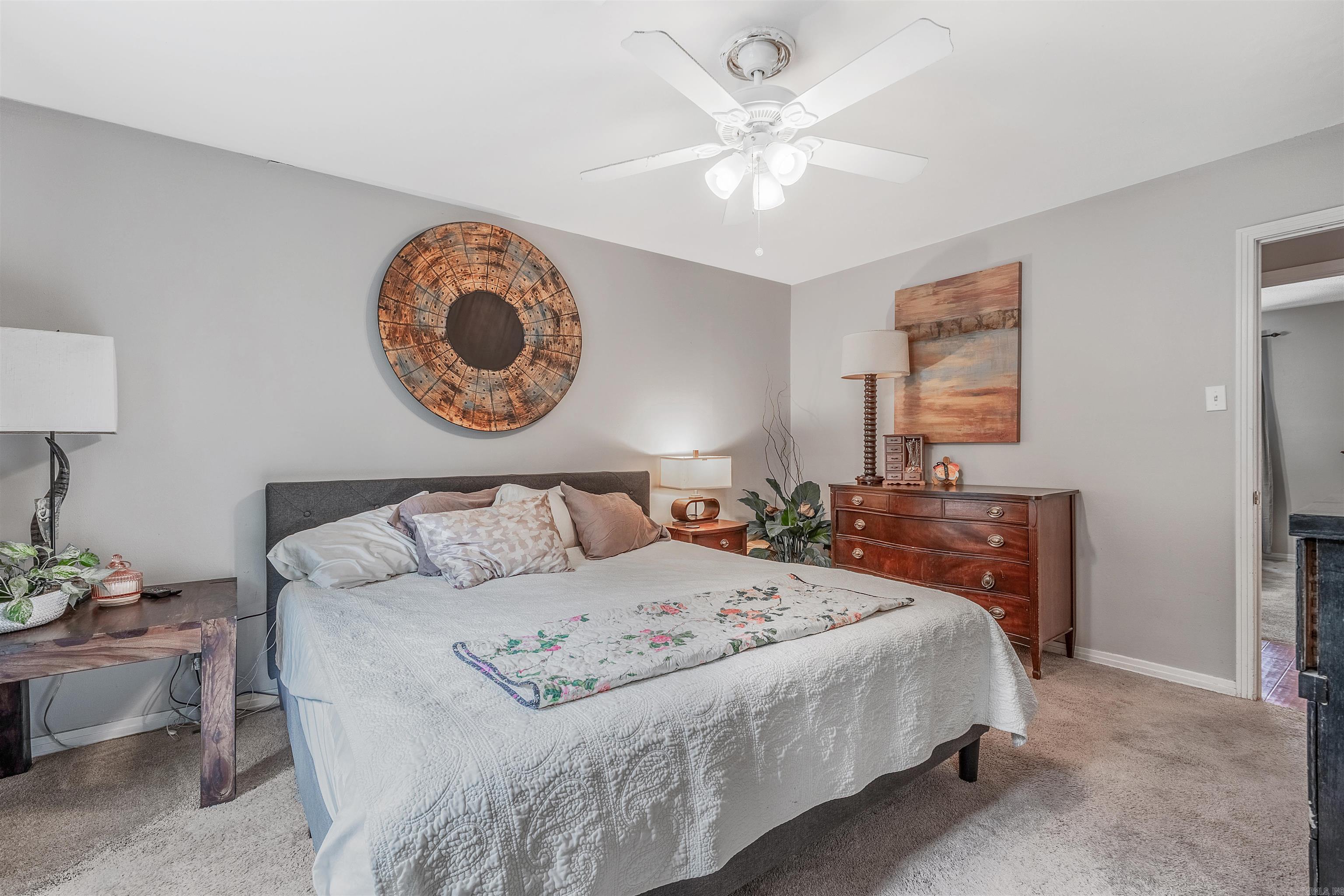 GREEN HILLS - Residential