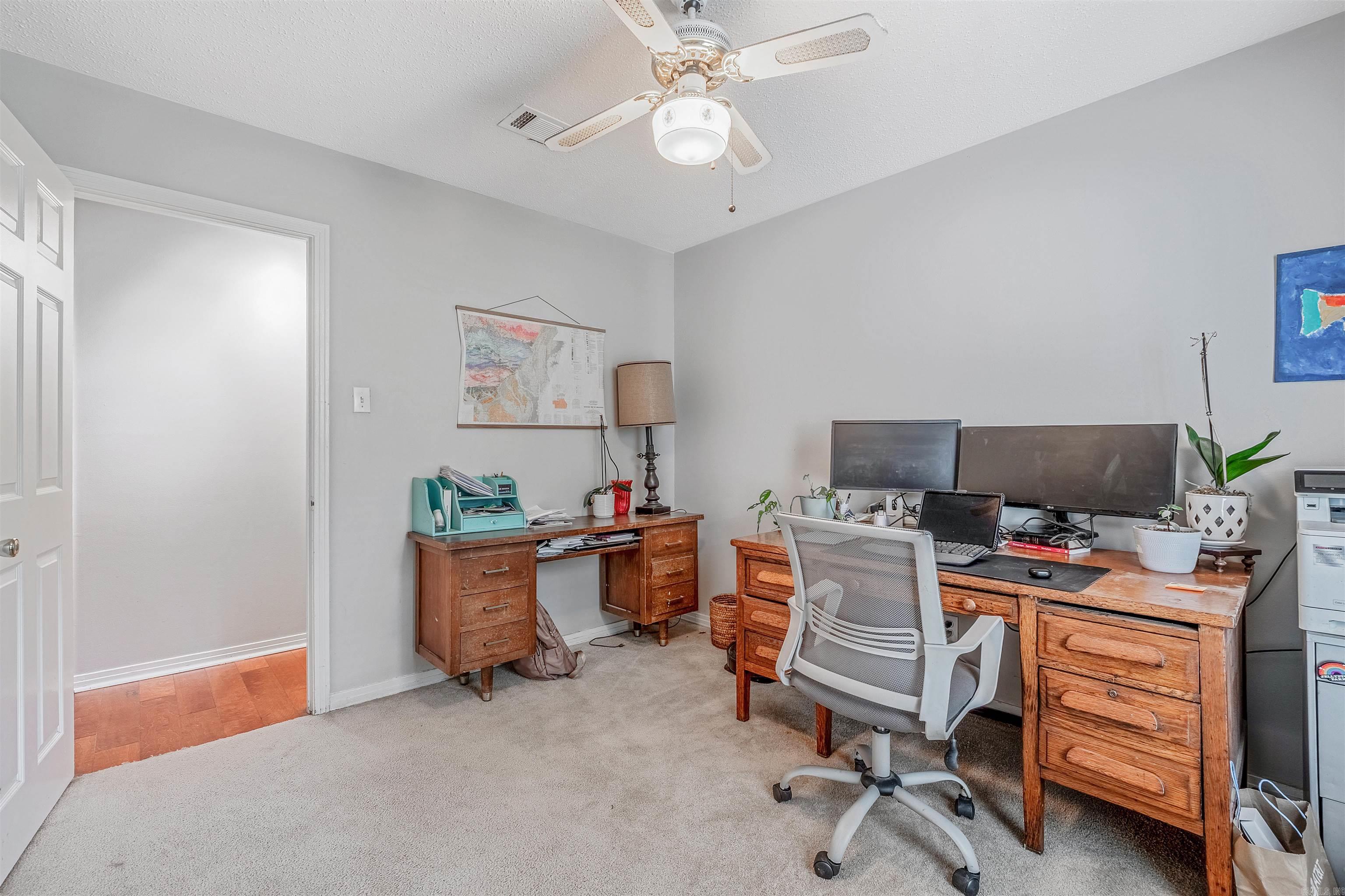 GREEN HILLS - Residential