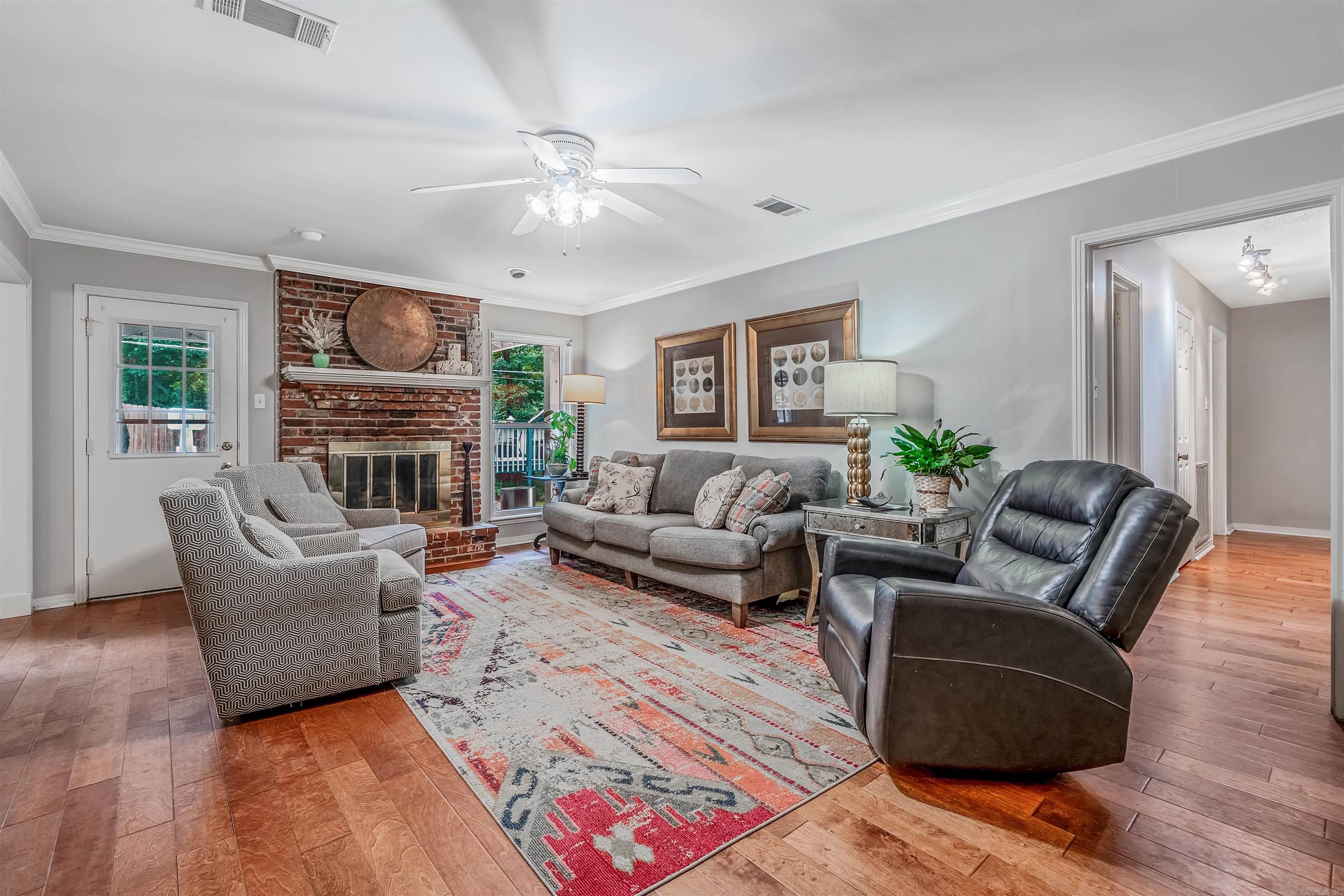 GREEN HILLS - Residential