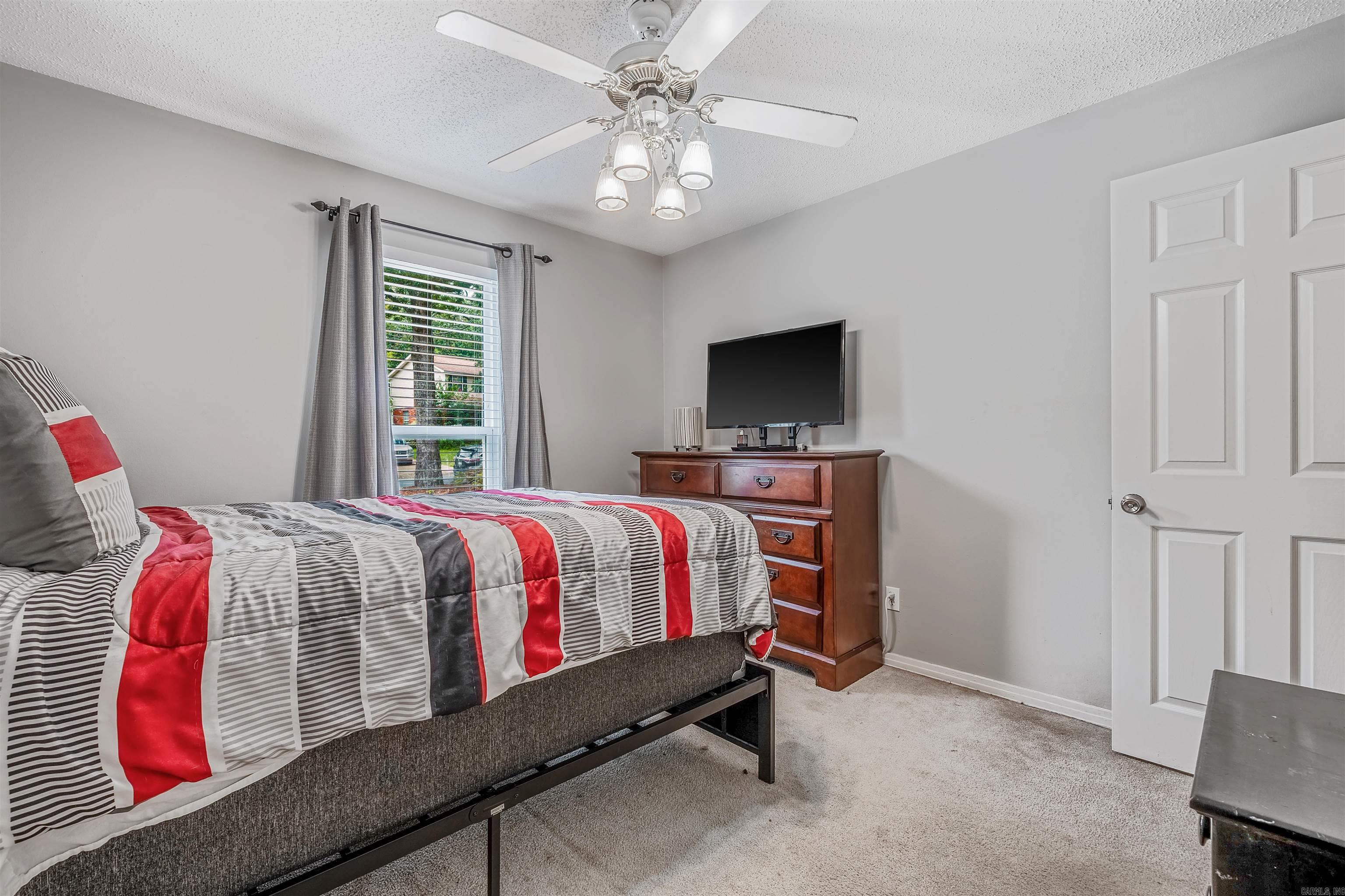 GREEN HILLS - Residential