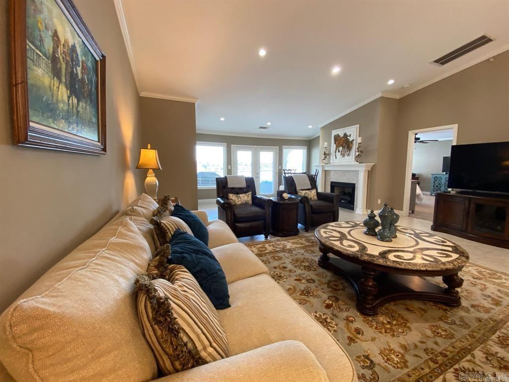 Lake Pointe HPR - Residential