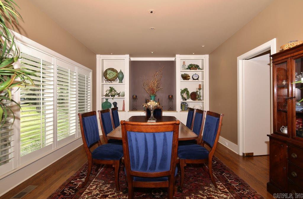 CHENAL VALLEY FONTENAY CIRCLE - Residential