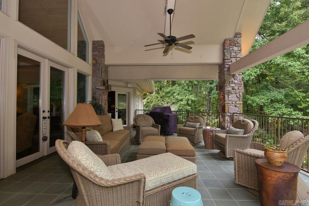 CHENAL VALLEY FONTENAY CIRCLE - Residential