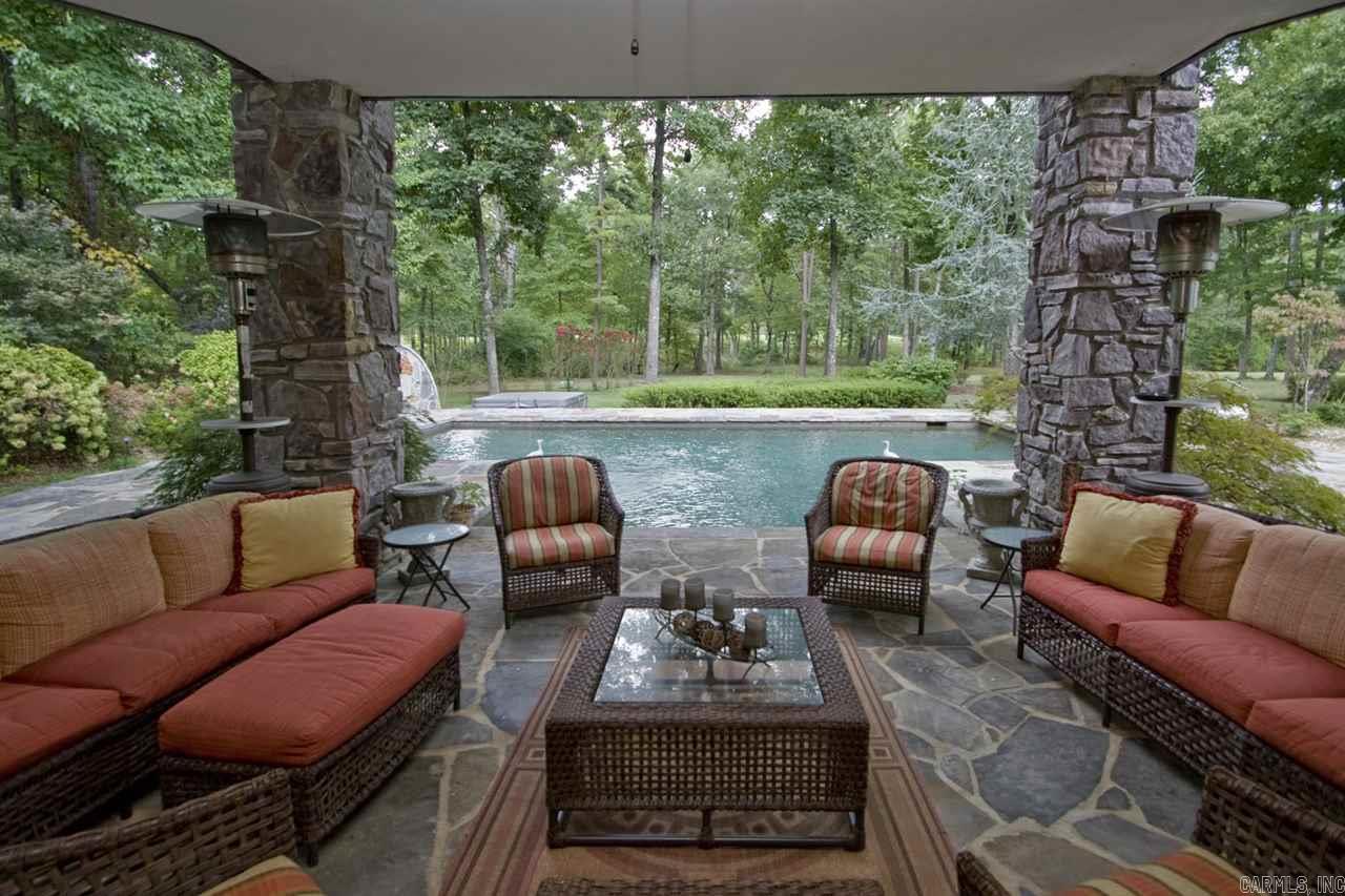 CHENAL VALLEY FONTENAY CIRCLE - Residential