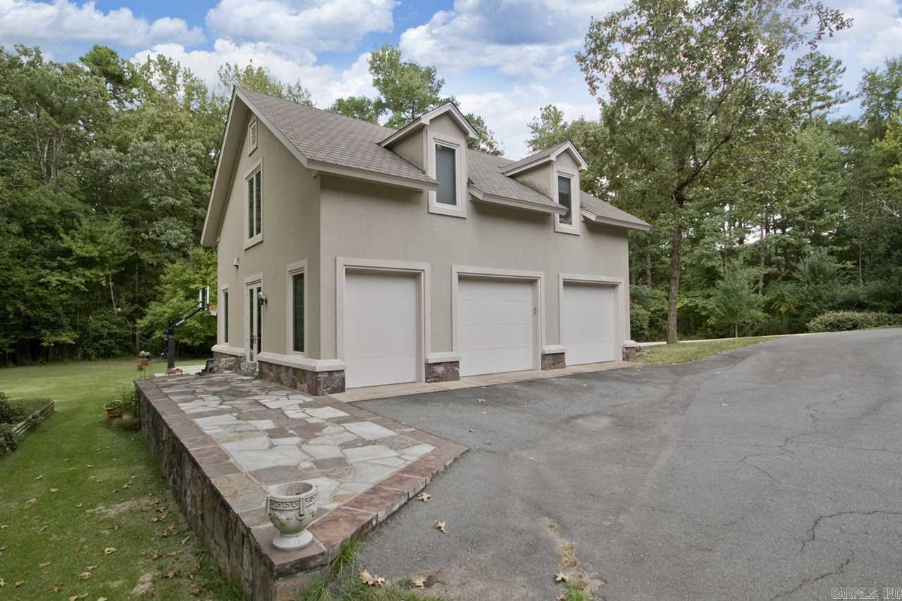 CHENAL VALLEY FONTENAY CIRCLE - Residential