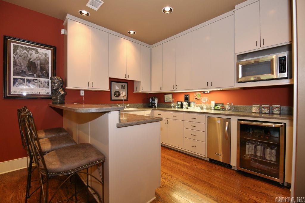 CHENAL VALLEY FONTENAY CIRCLE - Residential