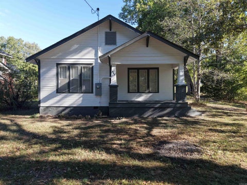 Photo of 602 W Pyburn Street, Pocahontas, AR 72455 (MLS # 26042406)
