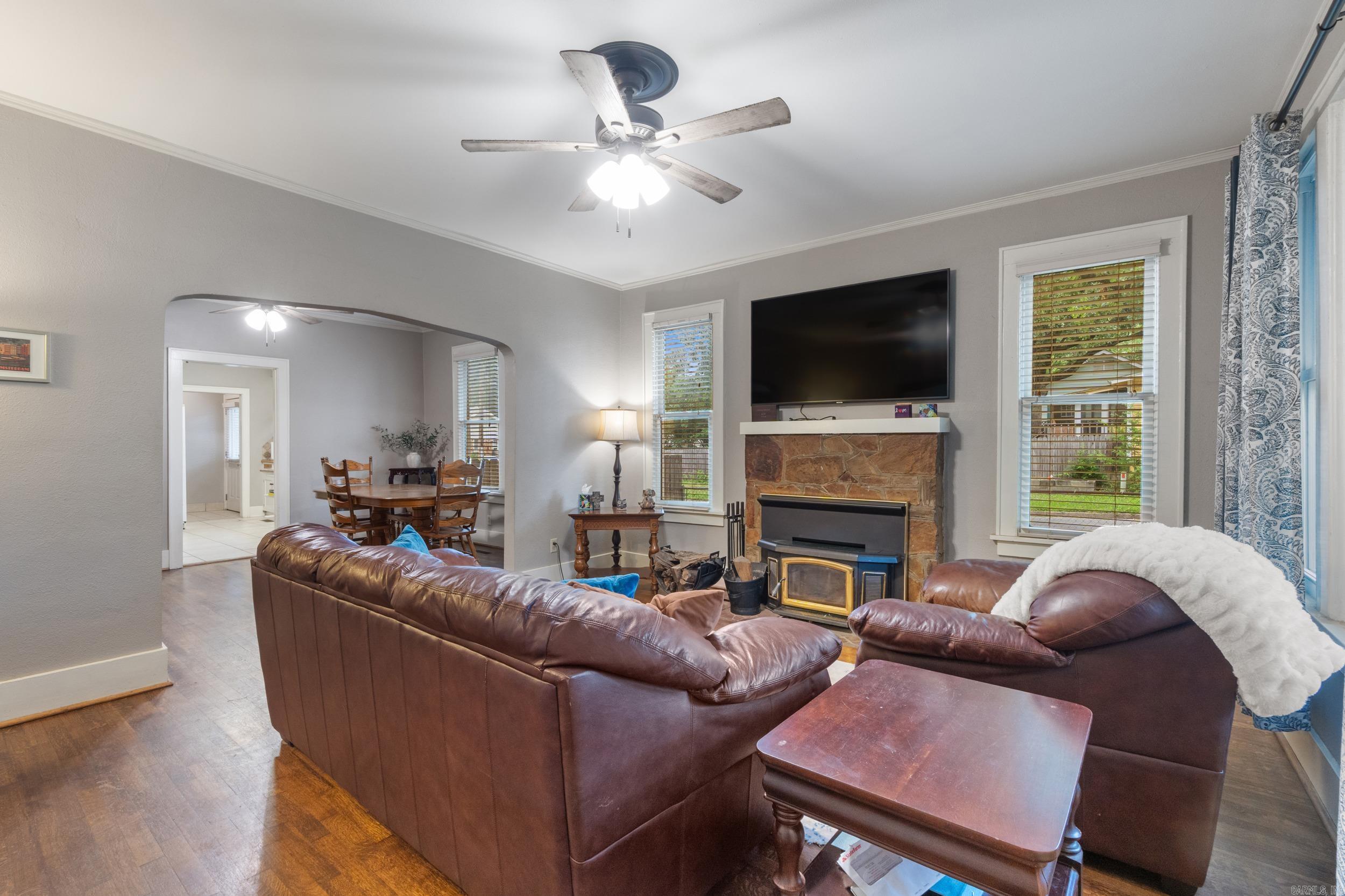 LINCOLN PARK - Residential