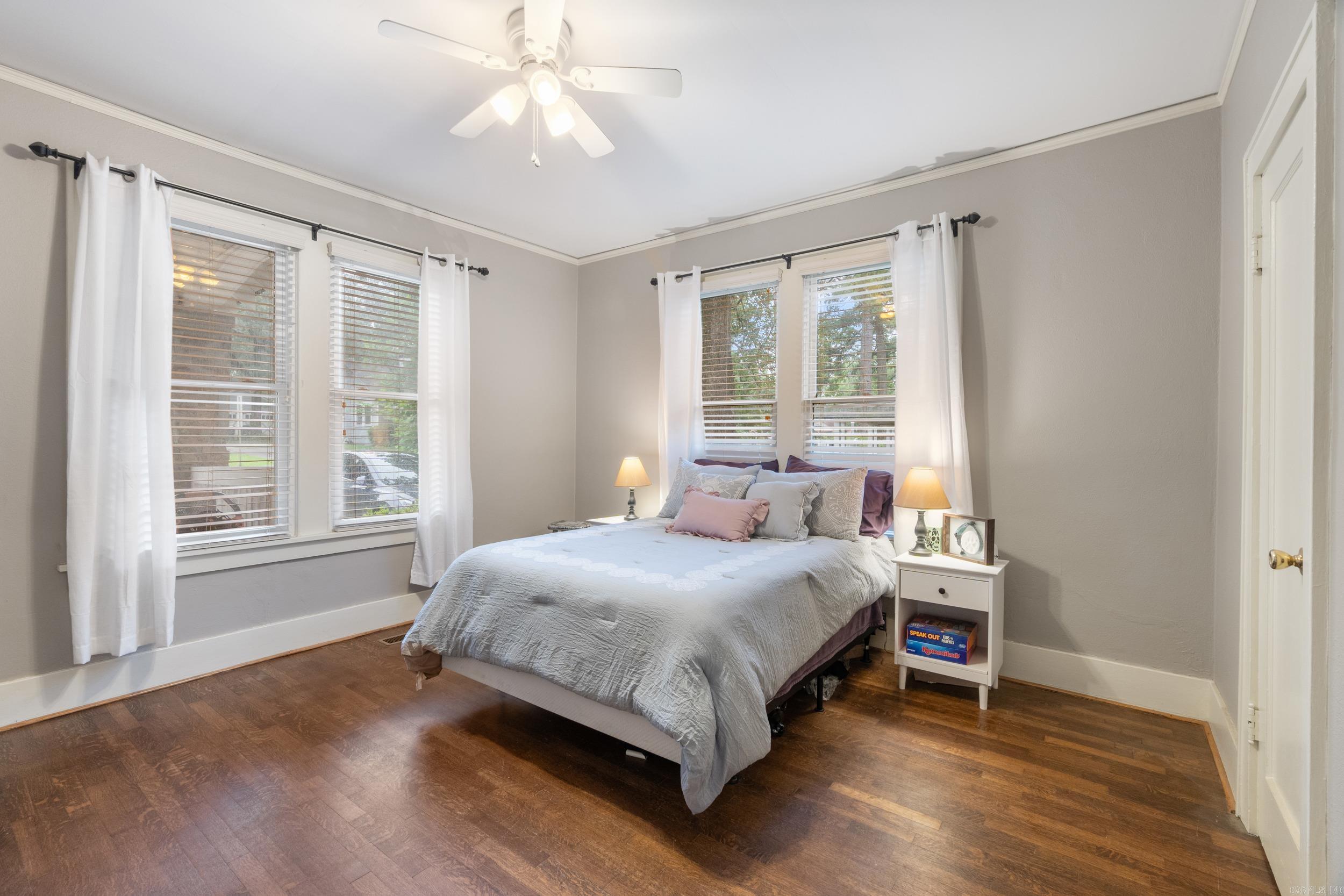 LINCOLN PARK - Residential