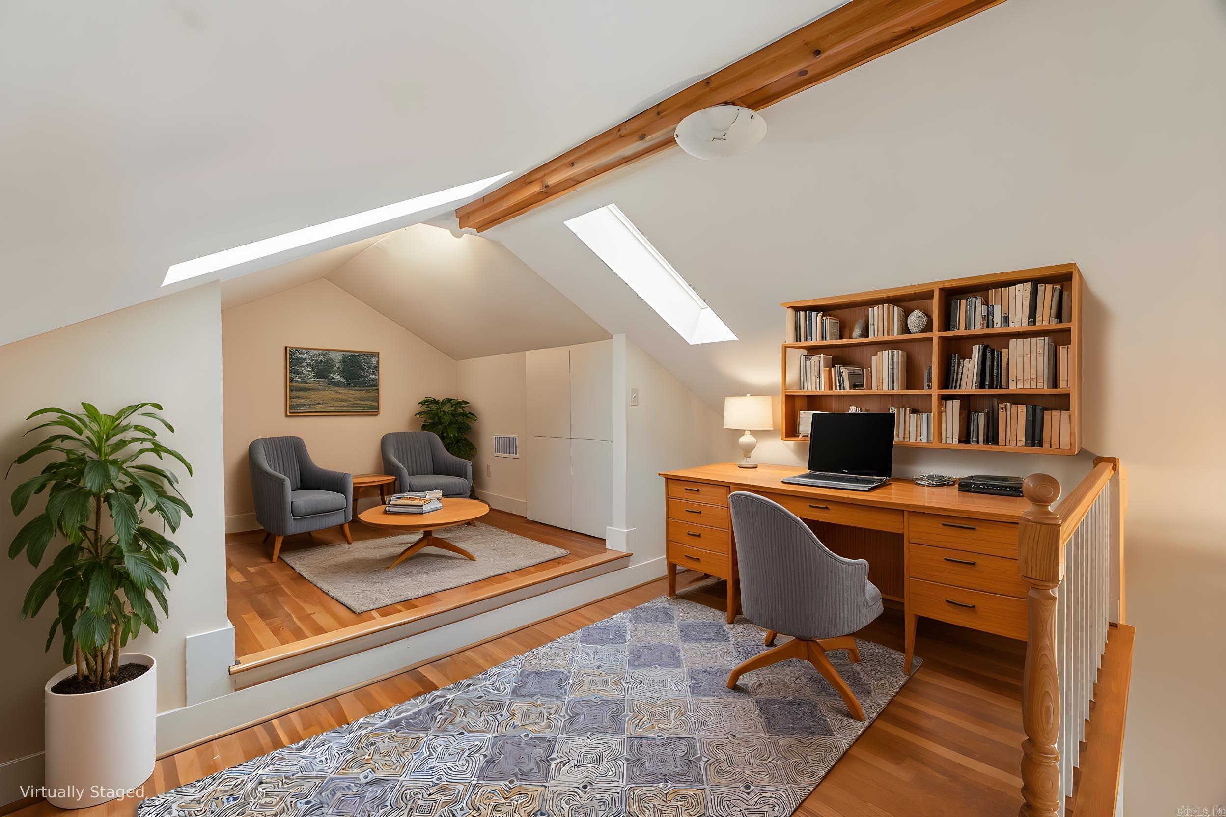 LINCOLN PARK - Residential