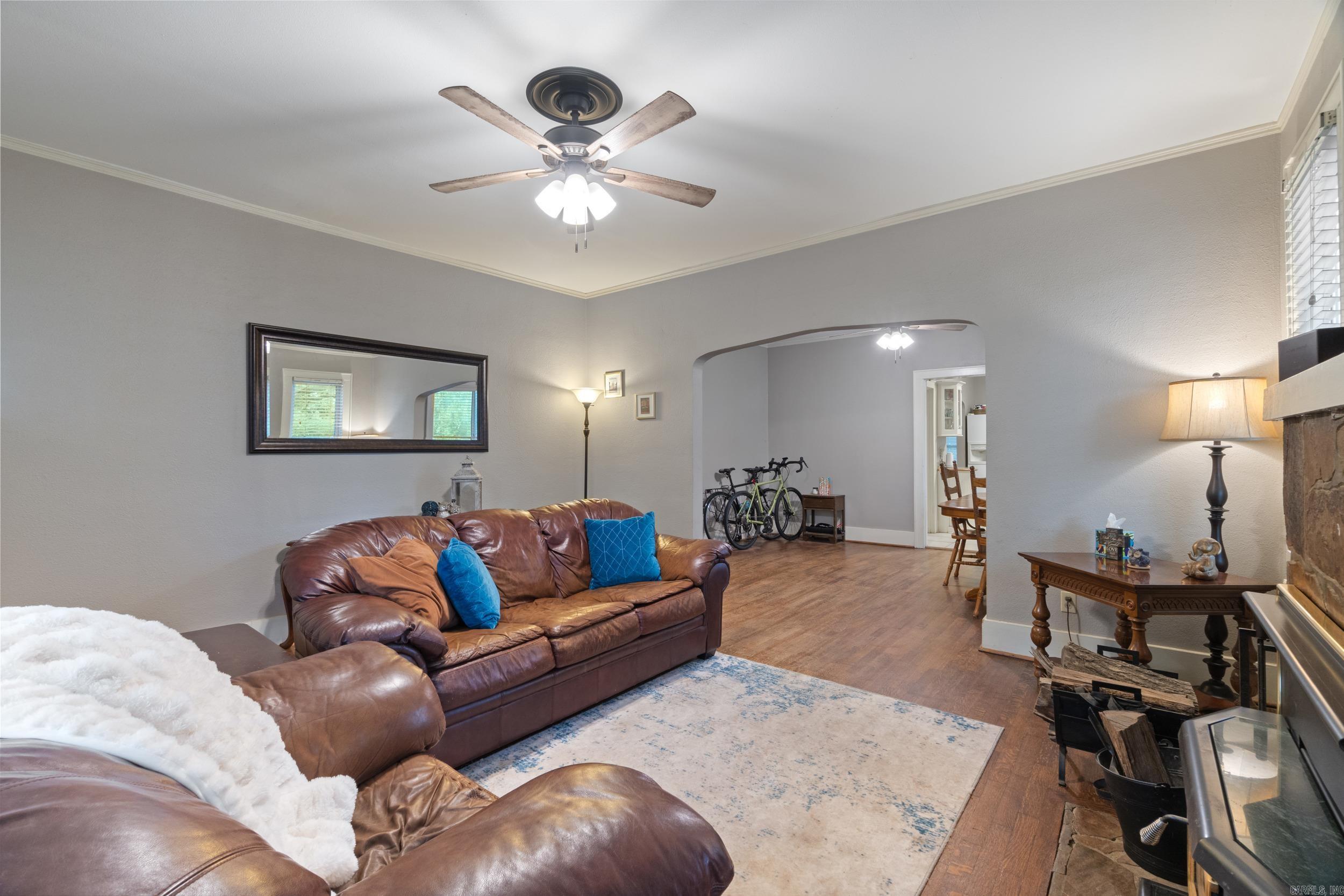 LINCOLN PARK - Residential