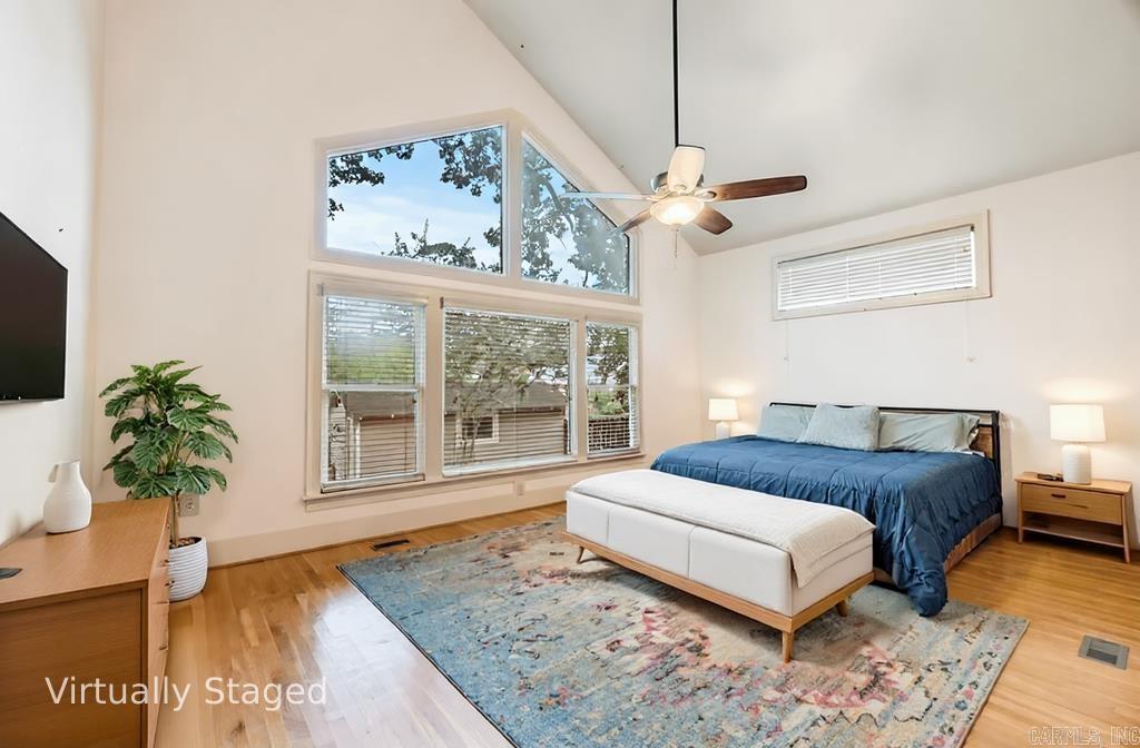 LINCOLN PARK - Residential