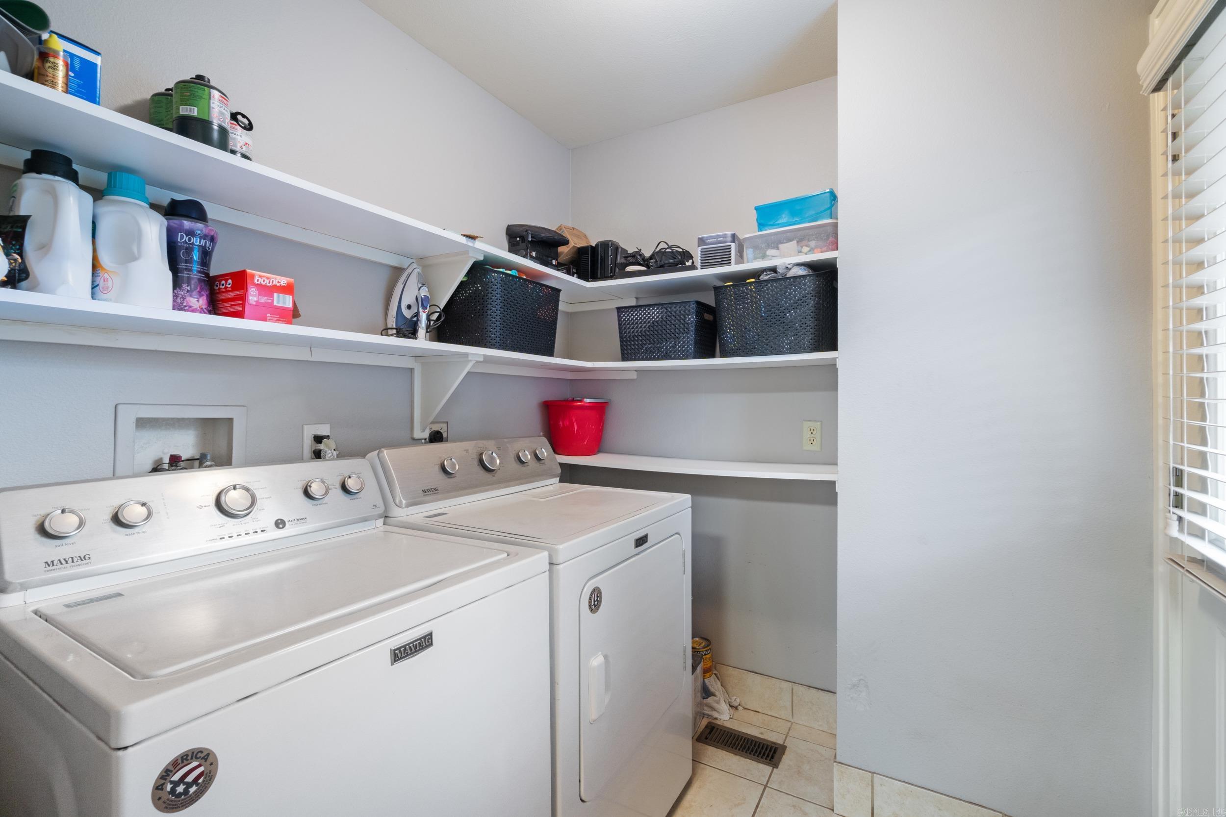 LINCOLN PARK - Residential