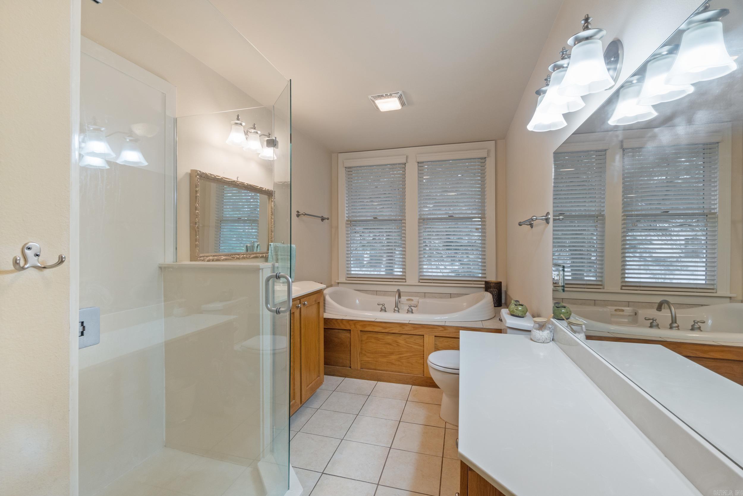 LINCOLN PARK - Residential