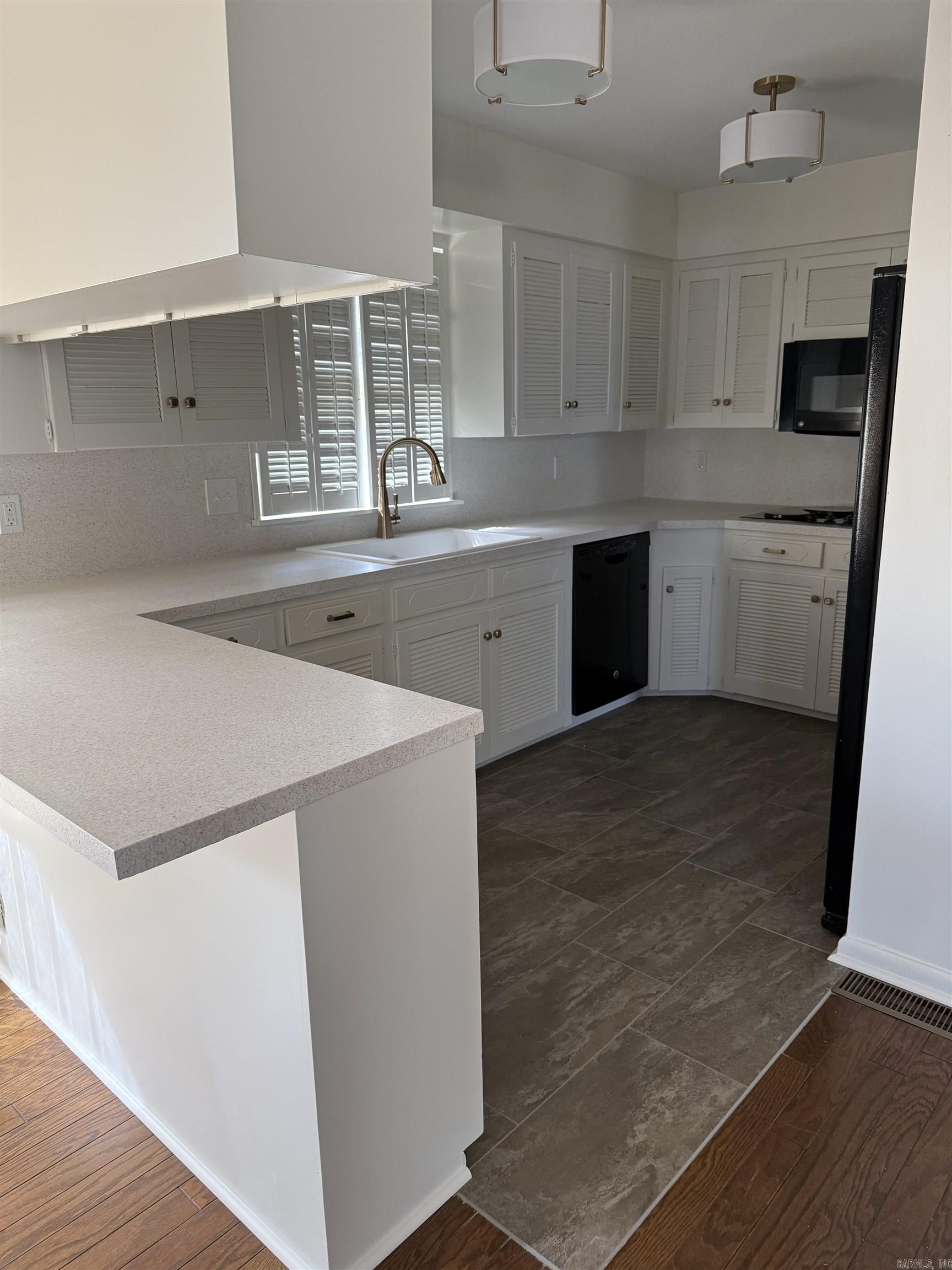 MORGAN (LITTLE ROCK, HWY 10) - Residential