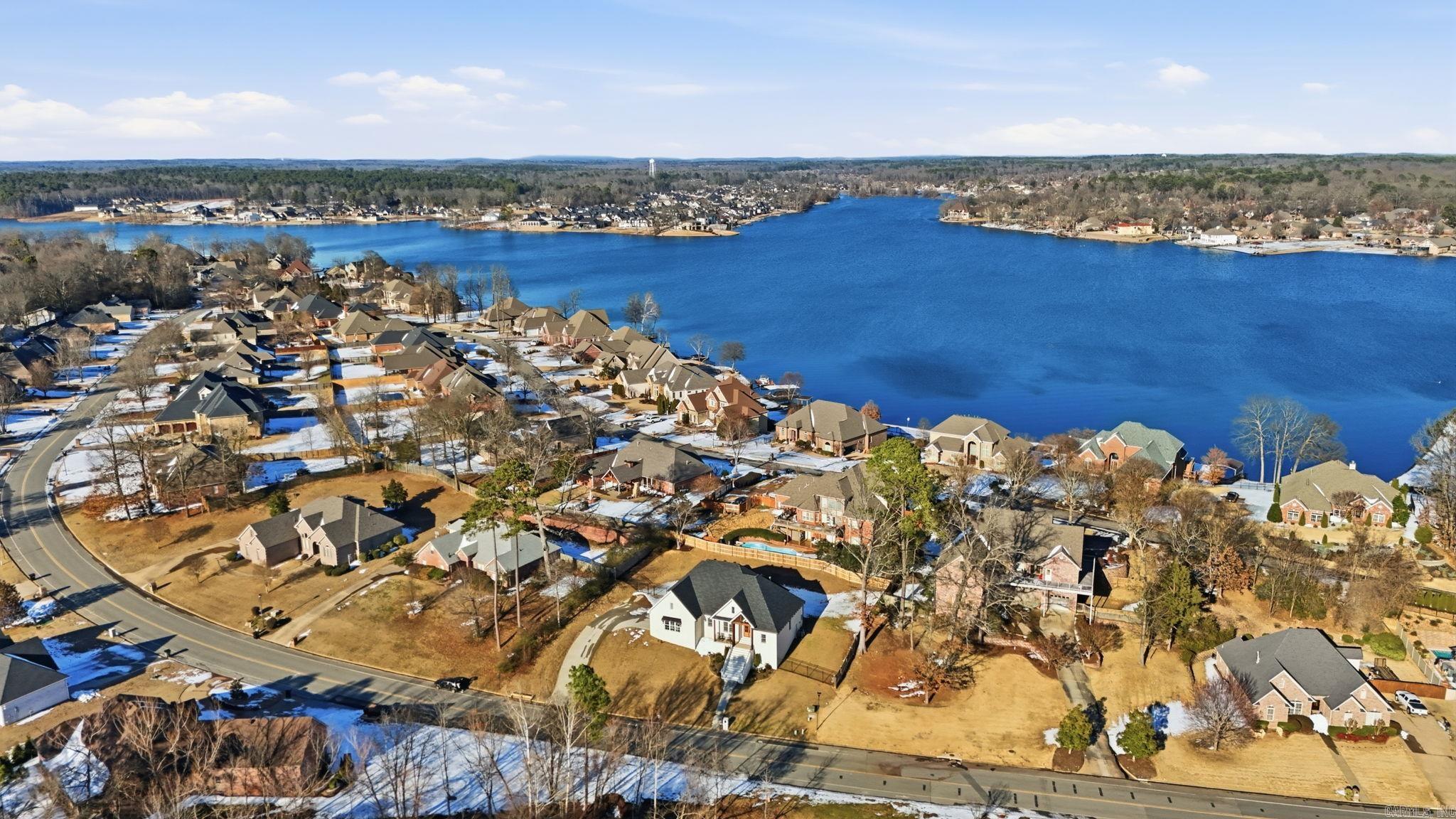 HURRICANE LAKE EST - Residential