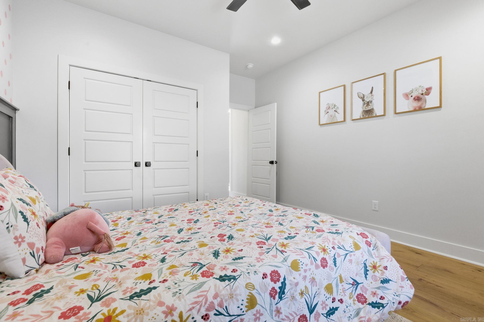 HURRICANE LAKE EST - Residential