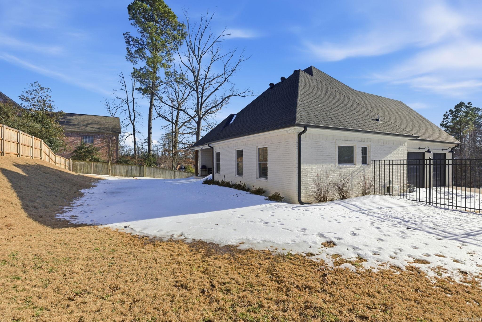 HURRICANE LAKE EST - Residential