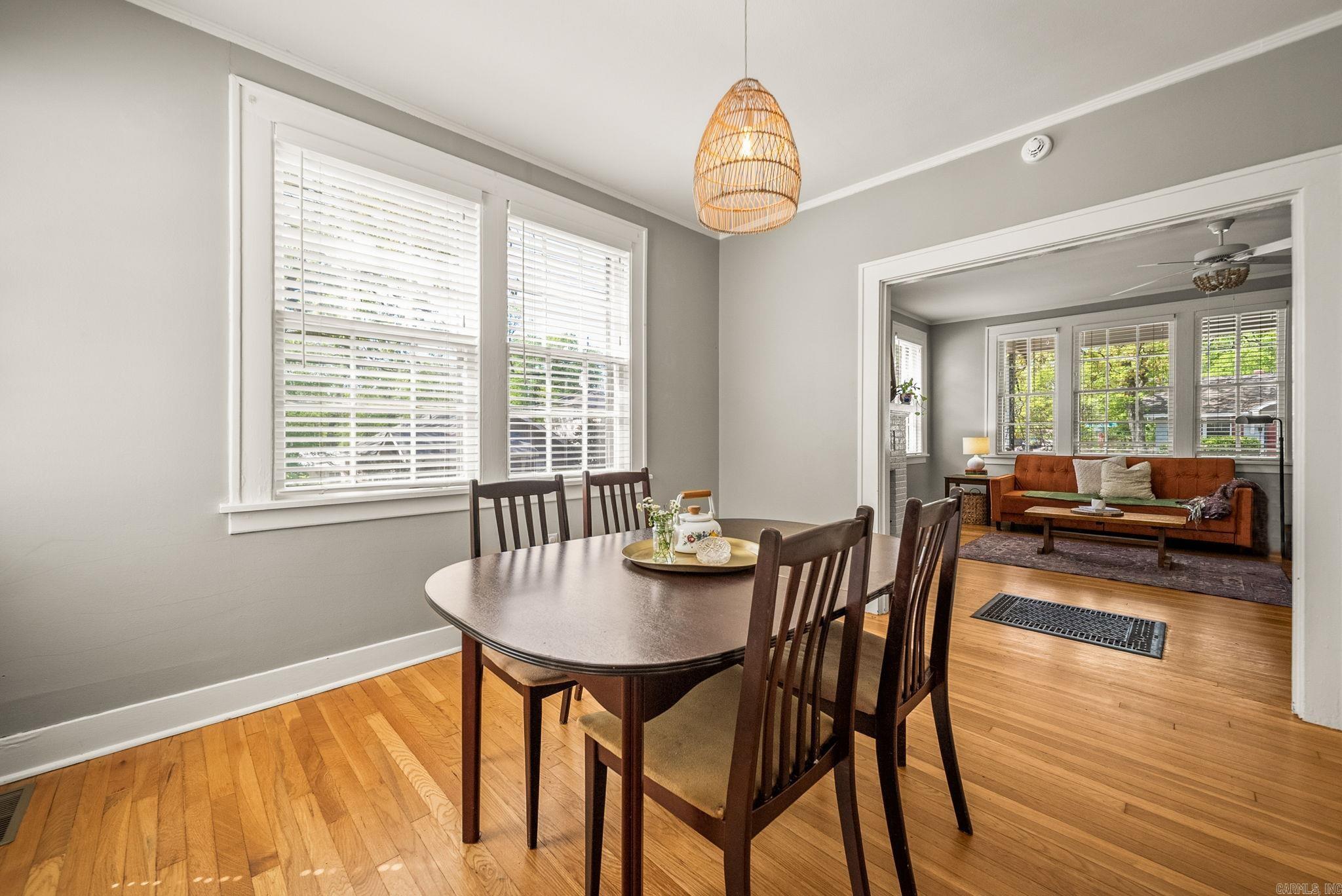 CRYSTAL COURT - Residential