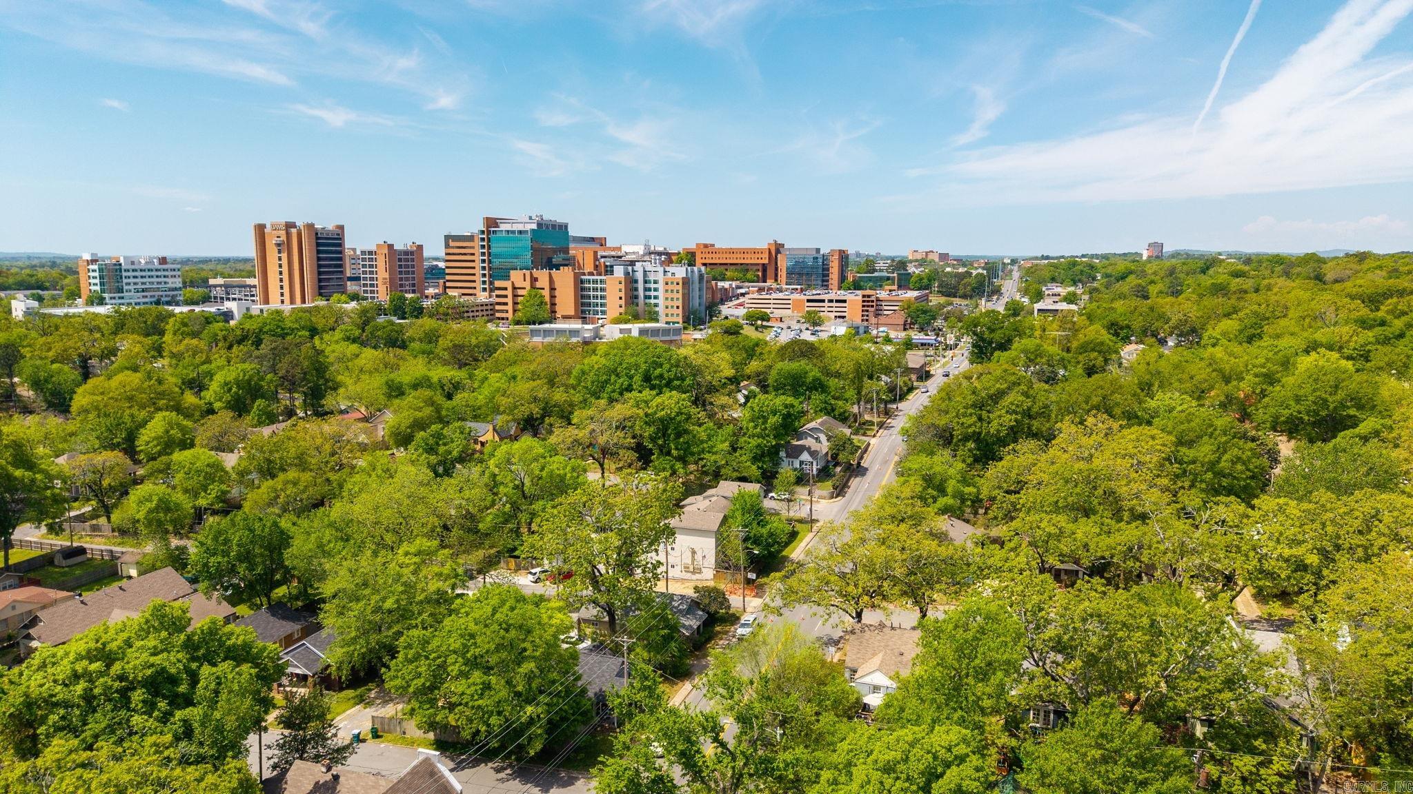 CRYSTAL COURT - Residential