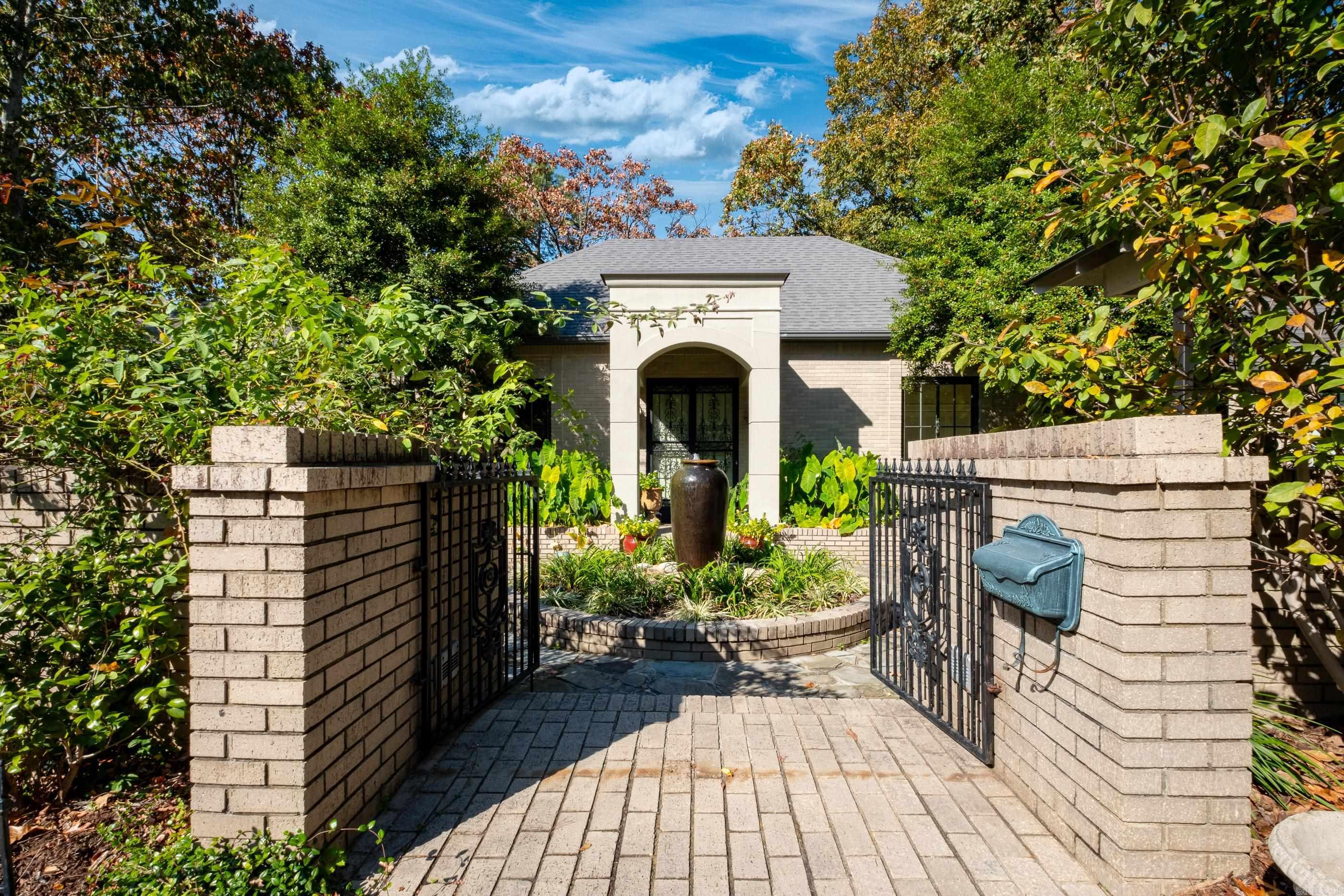 Robinwood - Residential