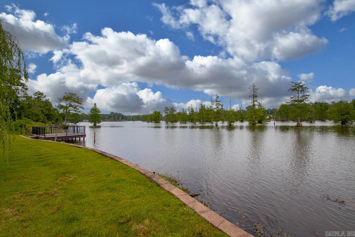 FORREST LAKES ADDN - Residential