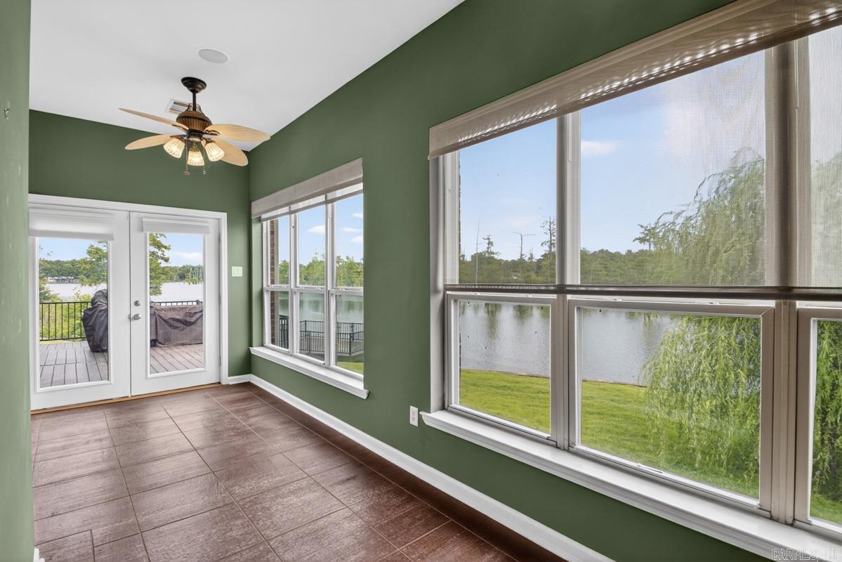 FORREST LAKES ADDN - Residential