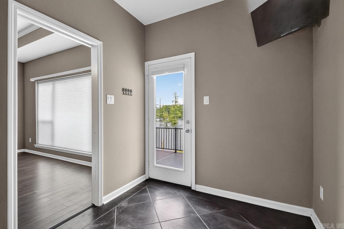 FORREST LAKES ADDN - Residential