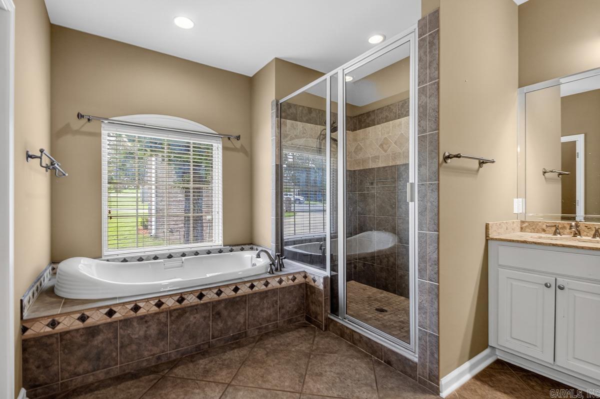 FORREST LAKES ADDN - Residential