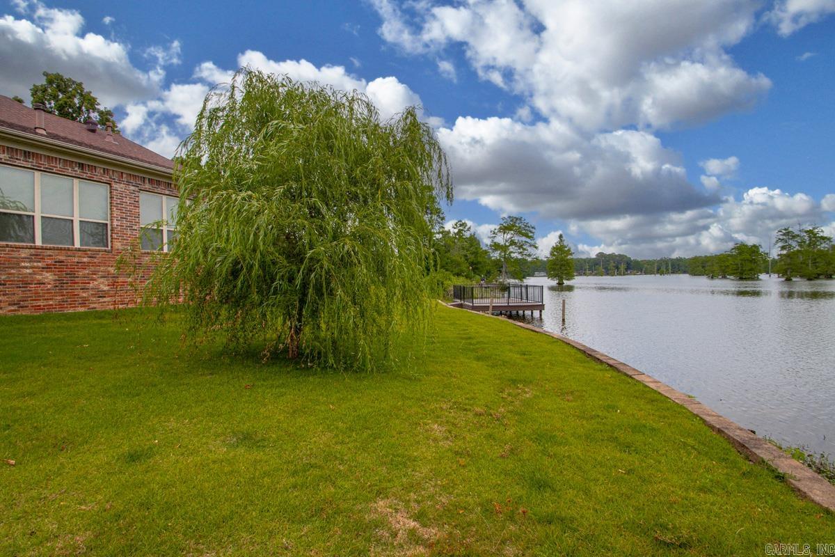 FORREST LAKES ADDN - Residential