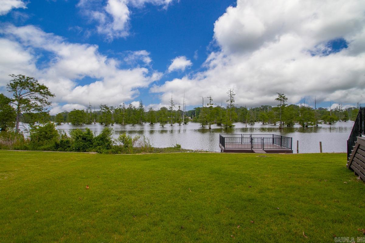 FORREST LAKES ADDN - Residential