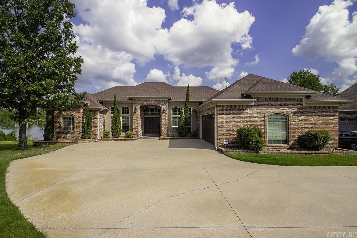 FORREST LAKES ADDN - Residential